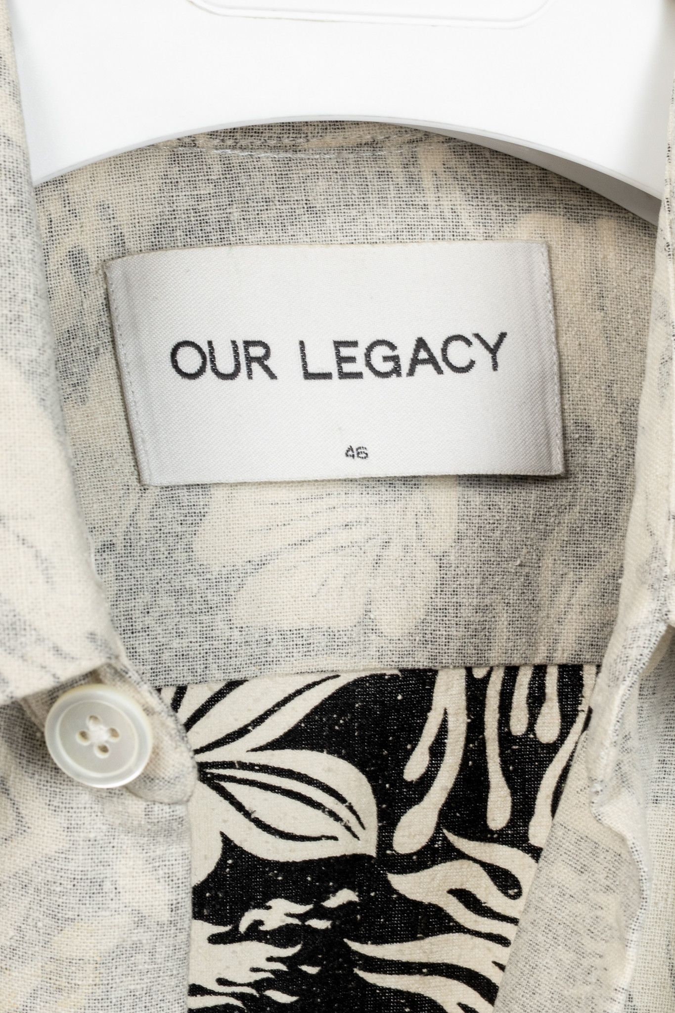 Our Legacy Our Legacy SS15 Six Reversed Fireflowers Silk Buttoned Shirt Size US S / EU 44-46 / 1 - 4 Thumbnail