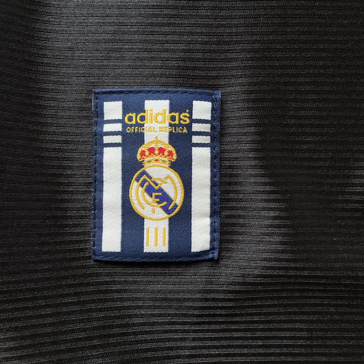 Adidas Vintage Real Madrid Away Jersey Shirt Rare 1999/2001 size XL Size US XL / EU 56 / 4 - 9 Thumbnail