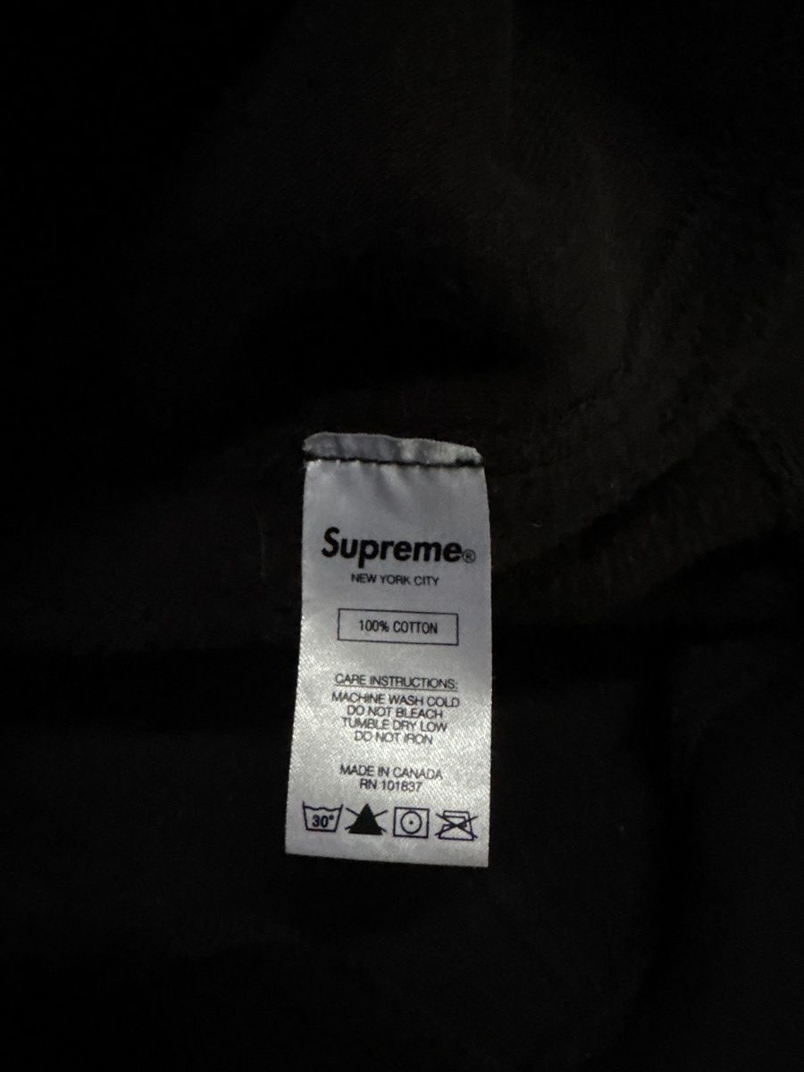 Supreme Supreme Snow logo Size US L / EU 52-54 / 3 - 8 Thumbnail