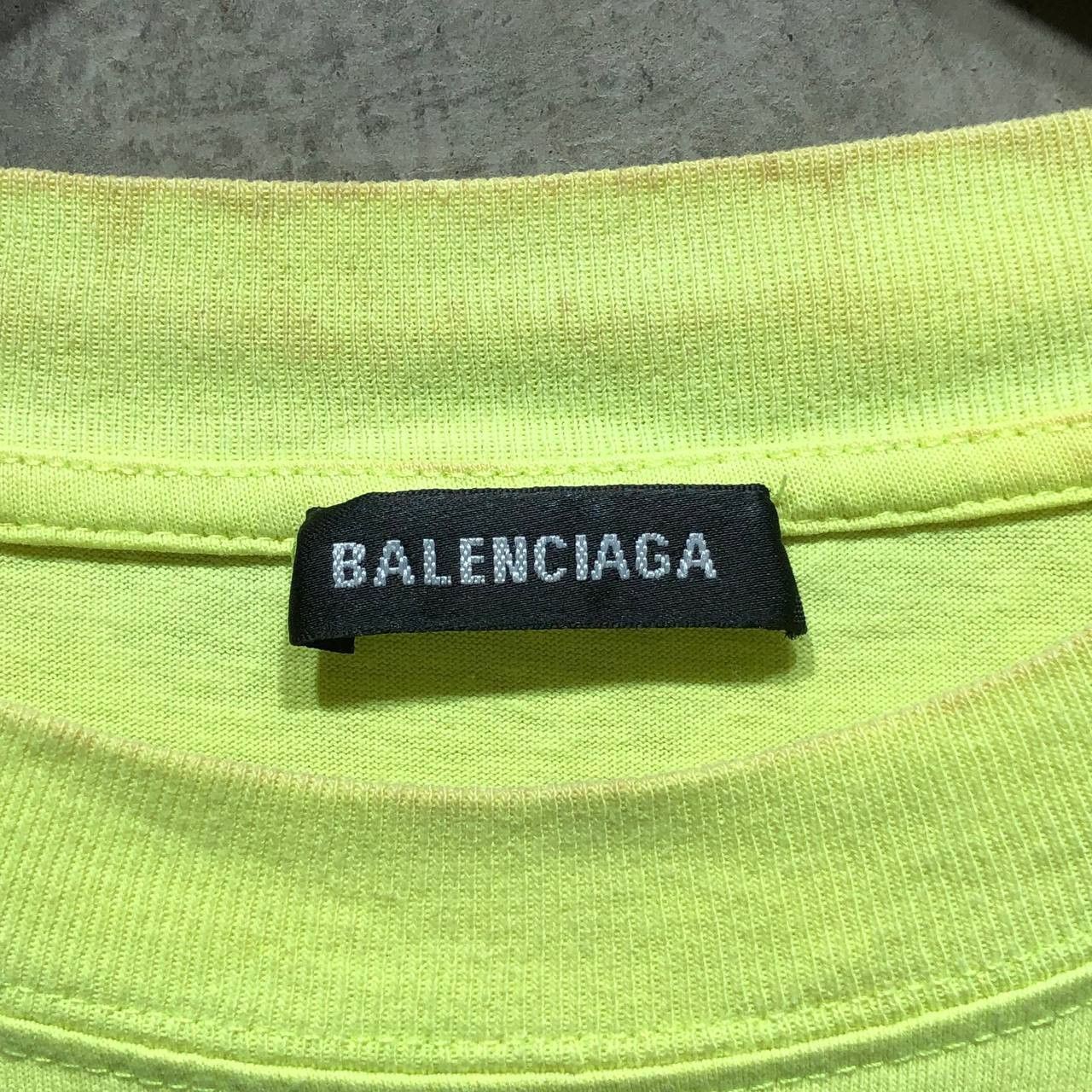 Balenciaga Balenciaga World Food Programme Tee Size US XL / EU 56 / 4 - 5 Thumbnail