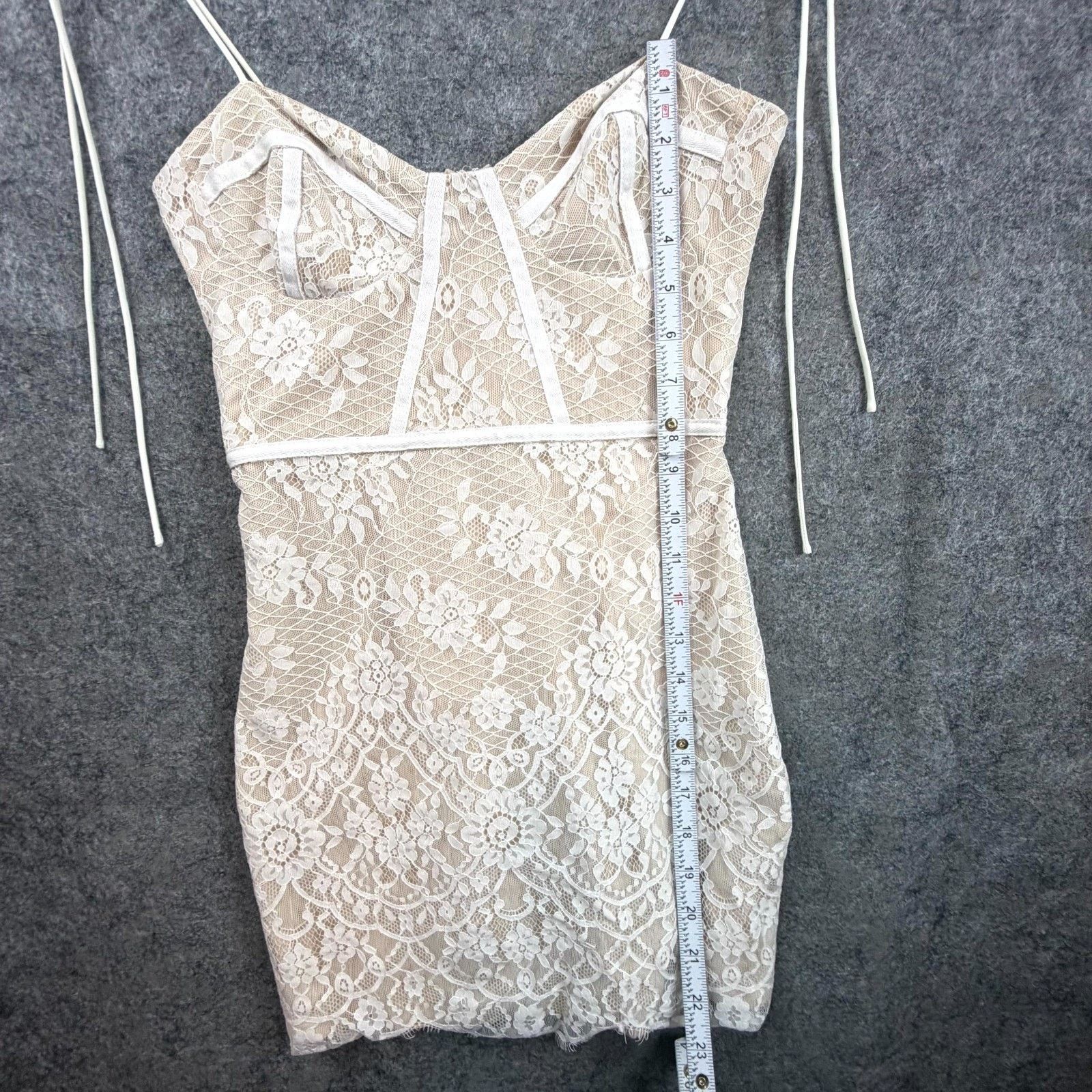 superdown Superdown Lottie Bustier Dress 2XS Lace Coquette Date Night Size XXS / US 00 / IT 34 - 6 Thumbnail