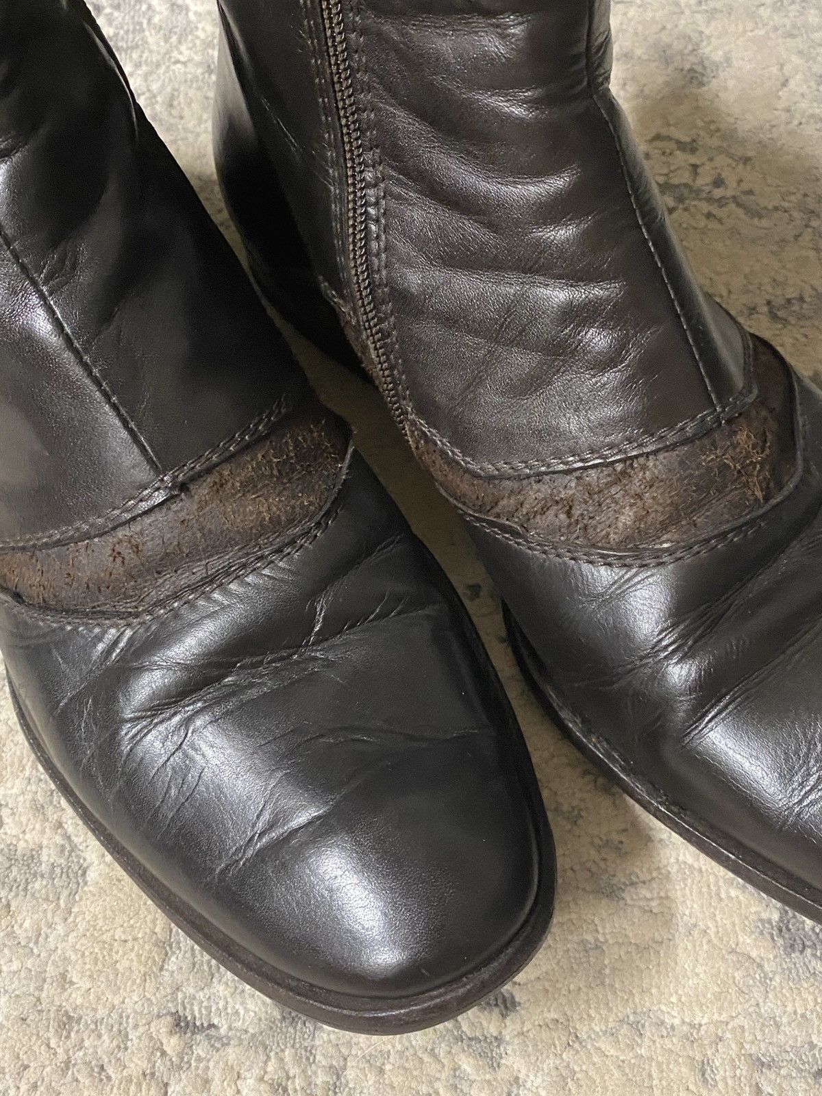 MFG - Side Zip Leather Ankle Boots