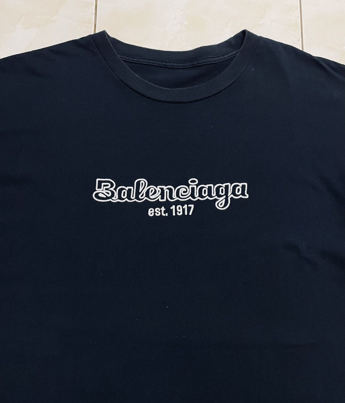 Balenciaga BALENCIAGA est. 1917 COTTON TEE Size US XL / EU 56 / 4 - 12 Thumbnail
