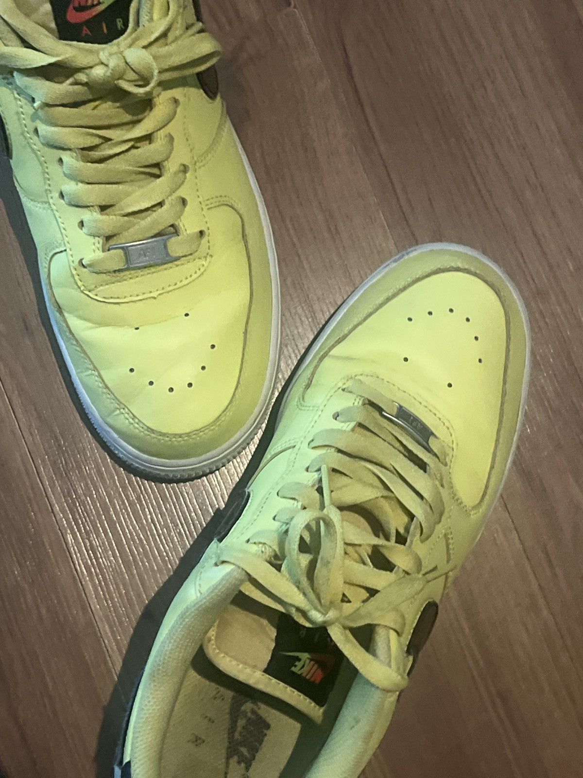 Nike Yellow Air Force 1 Size US 9.5 / EU 42-43 - 2 Thumbnail