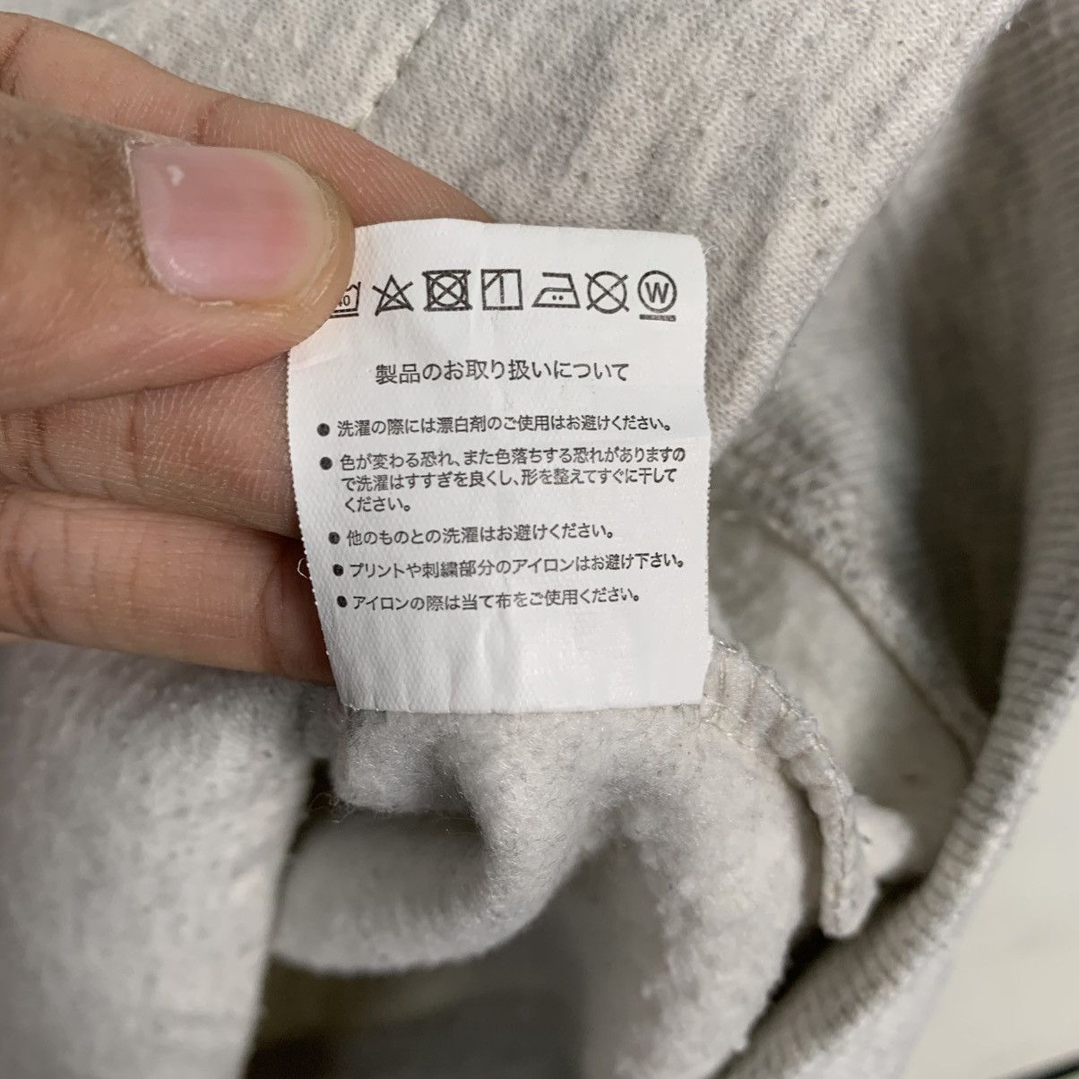 Japanese Brand Hello Kitty Big Logo Sweatshirt Size L / US 10 / IT 46 - 13 Thumbnail