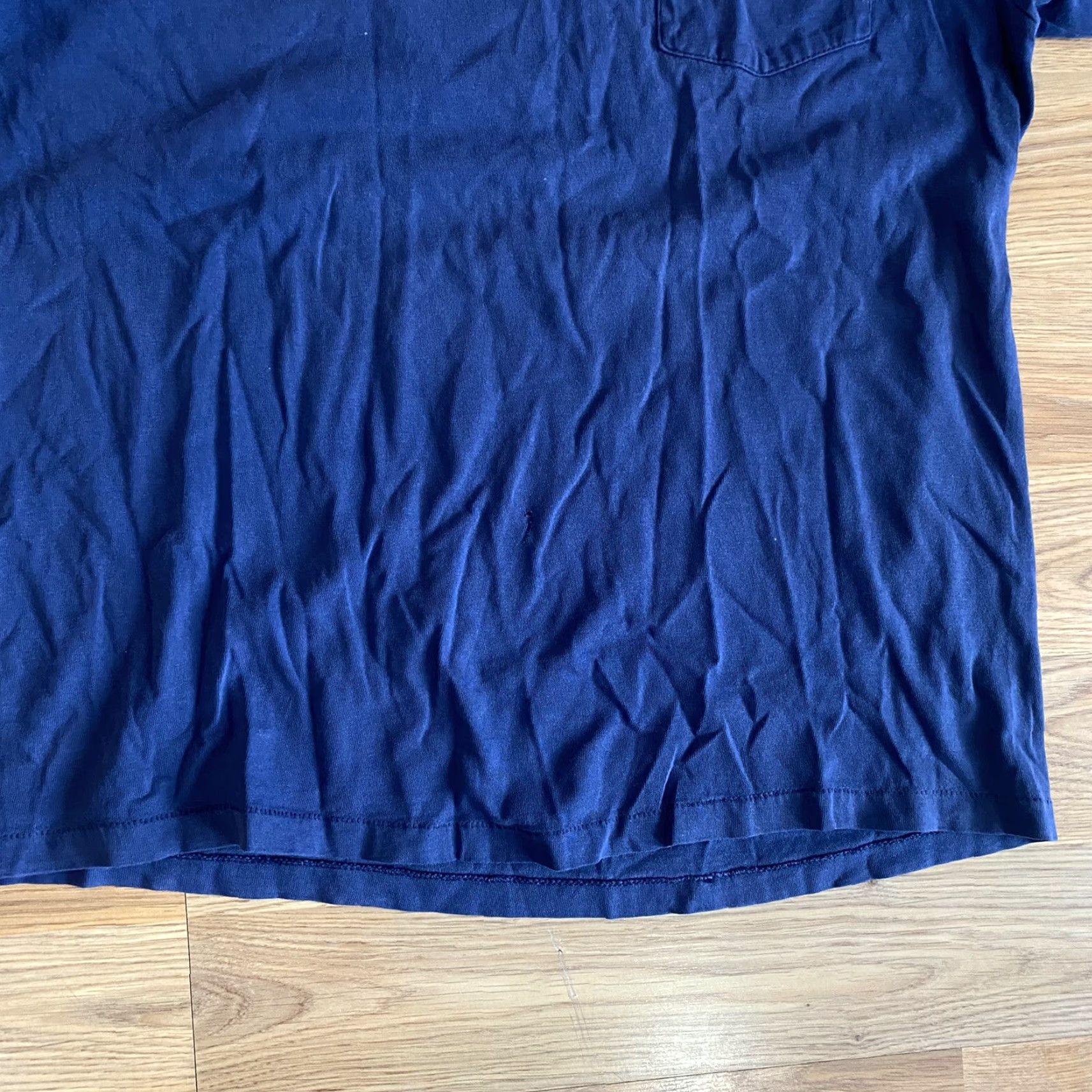 Hanes VINTAGE Hanes Beefy T-Shirt Men L Navy Blue Fish With an Attitude 90s Crew Neck Short Sleeve Cotton Regular Men’s L Size US L / EU 52-54 / 3 - 7 Thumbnail
