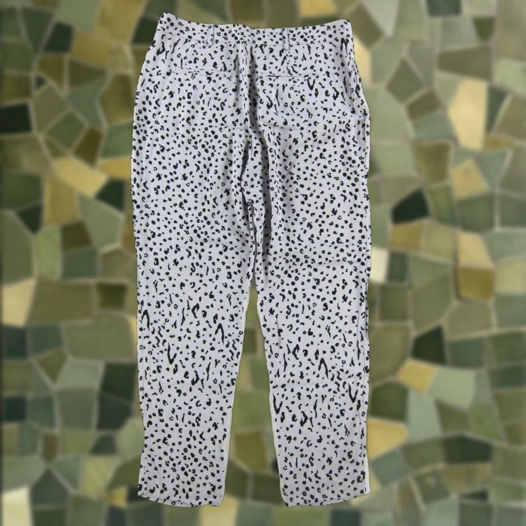 Michael Stars Michael Stars Chino Pant Medium Adult Women Rayon Leopard Print Front Pockets Regular Rise 32" Inseam Grey/Gray Tailored Tapered Style Size 32" / US 10 / IT 46 - 1 Thumbnail