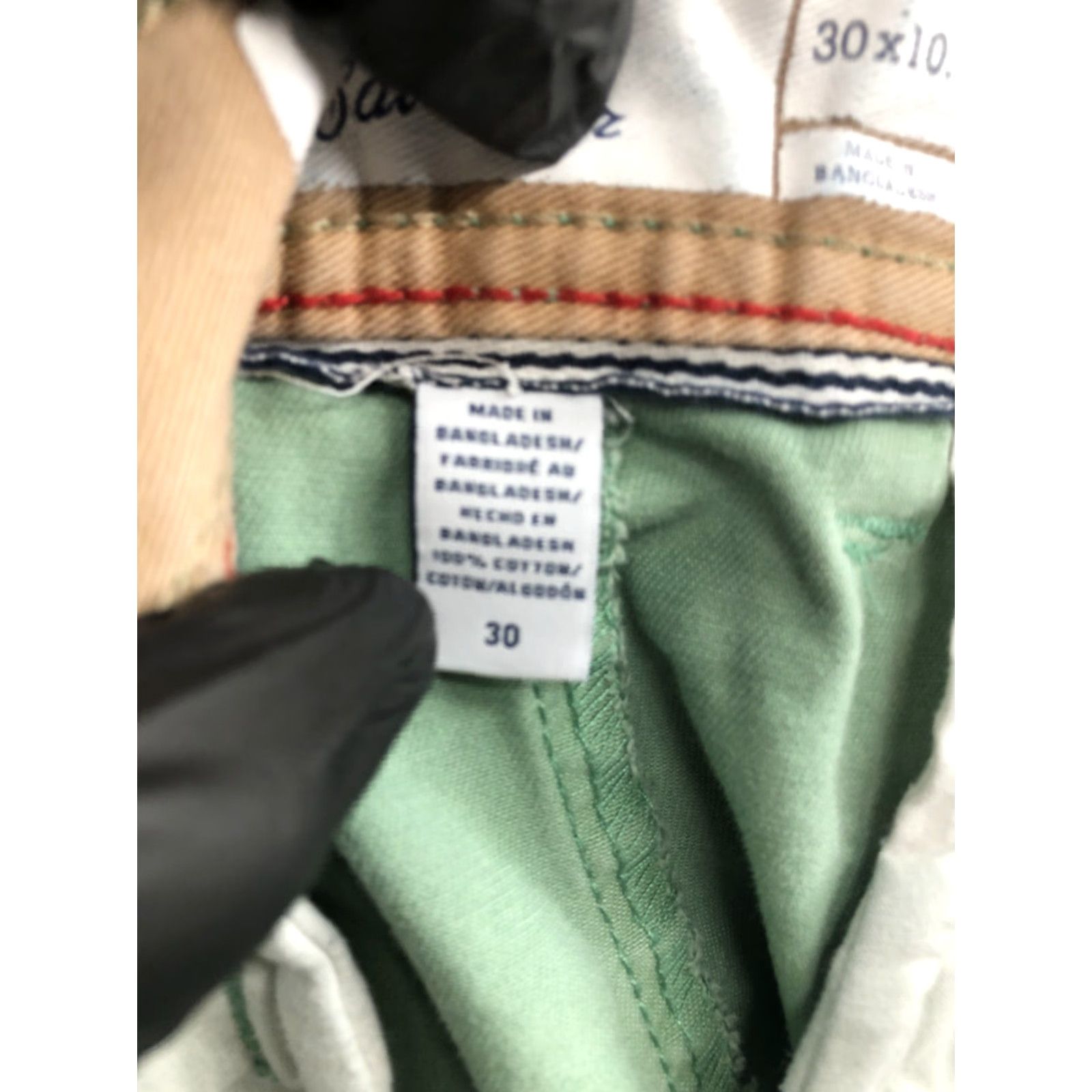 Izod IZOD Chino Shorts Mens 30 Mid Rise Medium Wash Green Color 5-Pocket Design Casual Cab Heft? Size US 30 / EU 46 - 6 Thumbnail