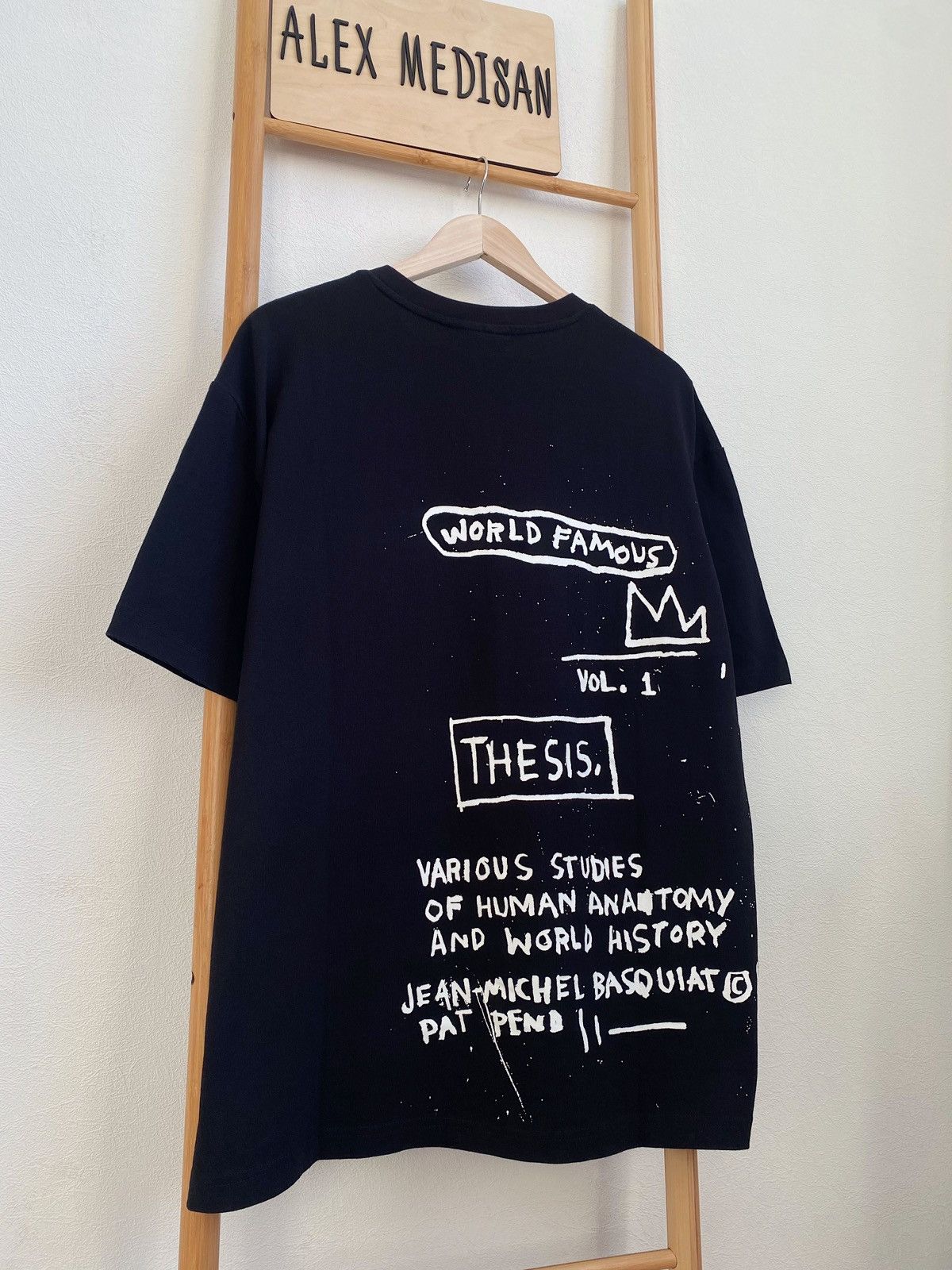 H&M × Jean-Michel Basquiat × Who Decides War WHO DECIDES WAR x BASQUIAT x H&M RELAXED FIT COTTON T-SHIRT Size US L / EU 52-54 / 3 - 1 Thumbnail