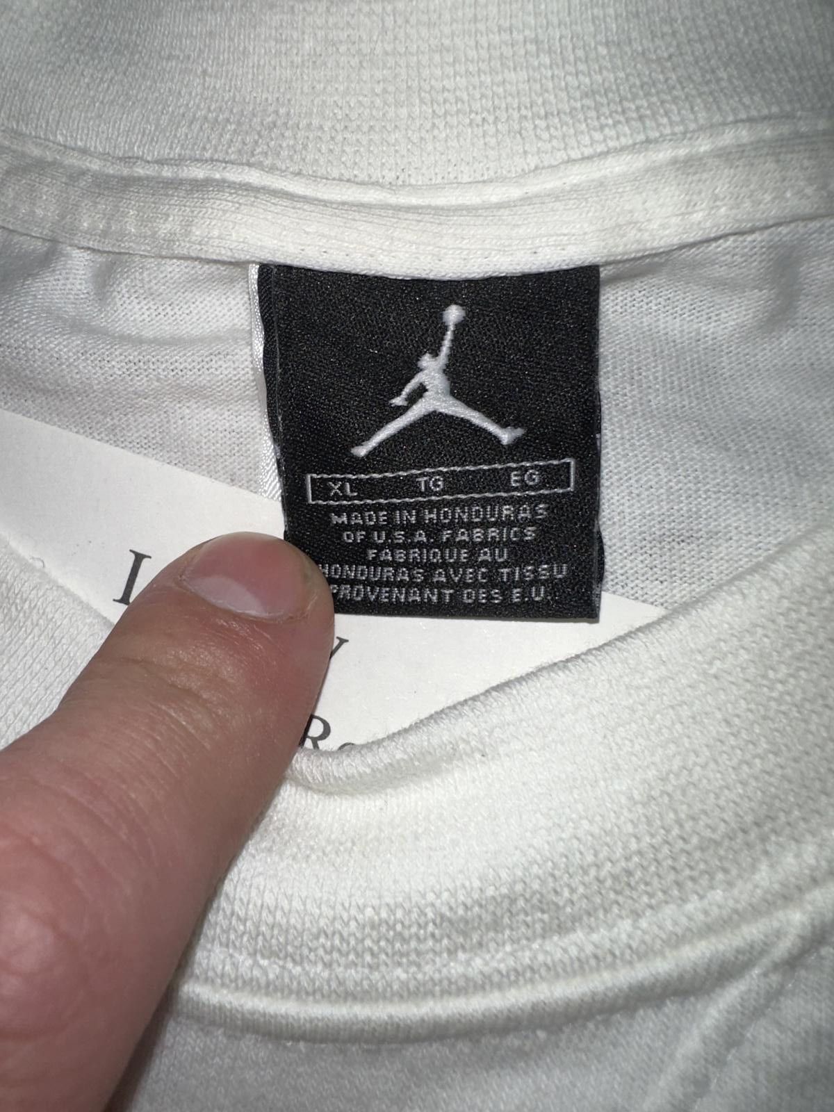 Jordan Brand VINTAGE Air Jordan Carmelo Anthony Logo White Shirt Sample 2006 Size US XL / EU 56 / 4 - 4 Thumbnail