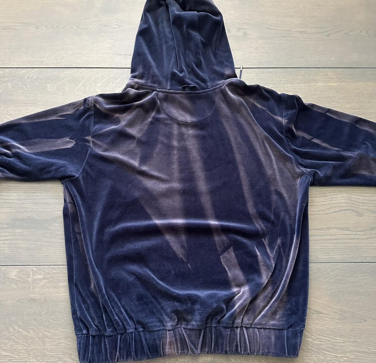JiyongKim Jiyong Kim AW22 Sunburst Hoodie Purple Velvet Sweatshirt Size US L / EU 52-54 / 3 - 6 Thumbnail