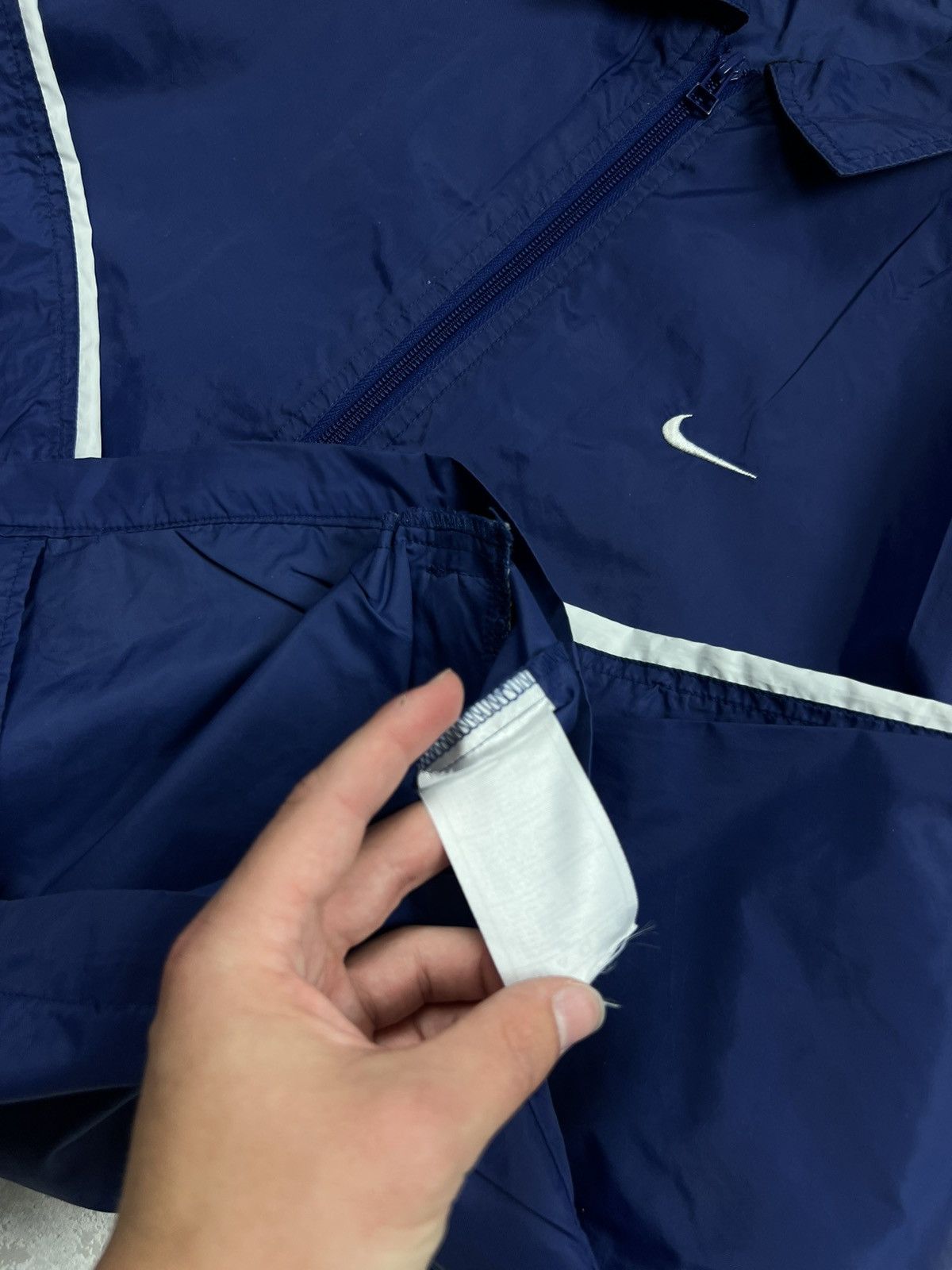 Nike 90s Nike Swoosh Vintage Y2K Oversized Nylon Retro Jacket Size US L / EU 52-54 / 3 - 7 Thumbnail