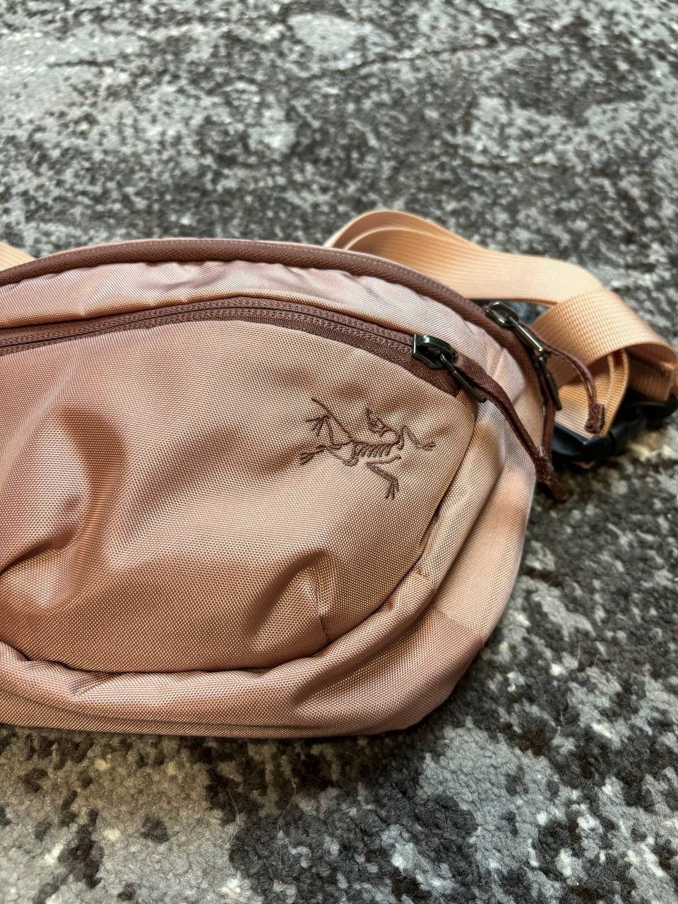 Arc'teryx × Japanese Brand Rare Arc'teryx Mantis 1 Waist Pack Bag OutDoor Life Size ONE SIZE - 3 Thumbnail