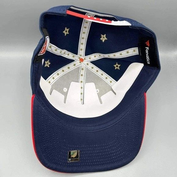 Other Chicago Fire Hat Men Embroidered Fanatics Snap Back Size ONE SIZE - 4 Thumbnail