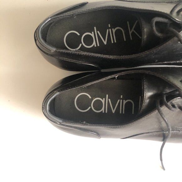 Calvin Klein Calvin Klein men's black leather dress shoes size: 11 Size US 11 / EU 44 - 2 Thumbnail