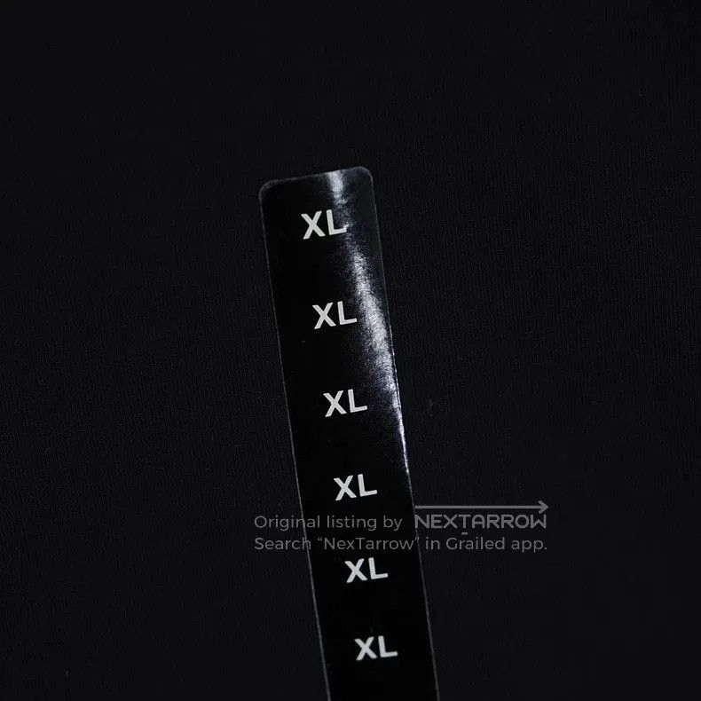 Balenciaga Balenciaga Black XL Graphic Tag T. Size US XL / EU 56 / 4 - 4 Thumbnail
