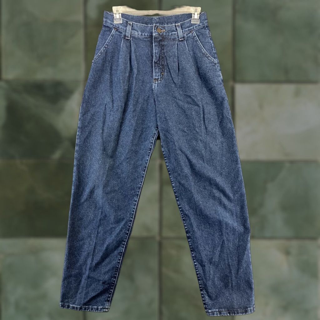 Lee LEE VTG Jeans Mom 8 Petite Blue High Waisted Tapered Womens Jeans 90s 100% Cotton Denim Brand: Lee? Size 30" / US 8 / IT 44 - 1 Thumbnail