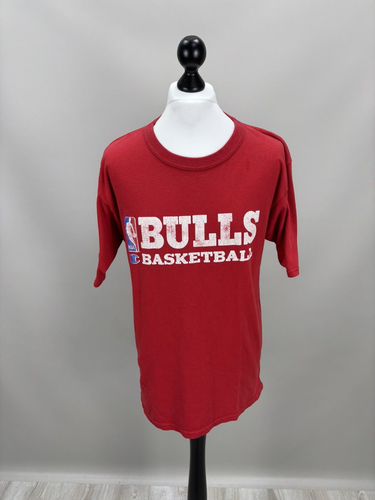 Champion Mens vintage t shirt Champion Chicago Bulls Size M/L Size US M / EU 48-50 / 2 - 1 Thumbnail