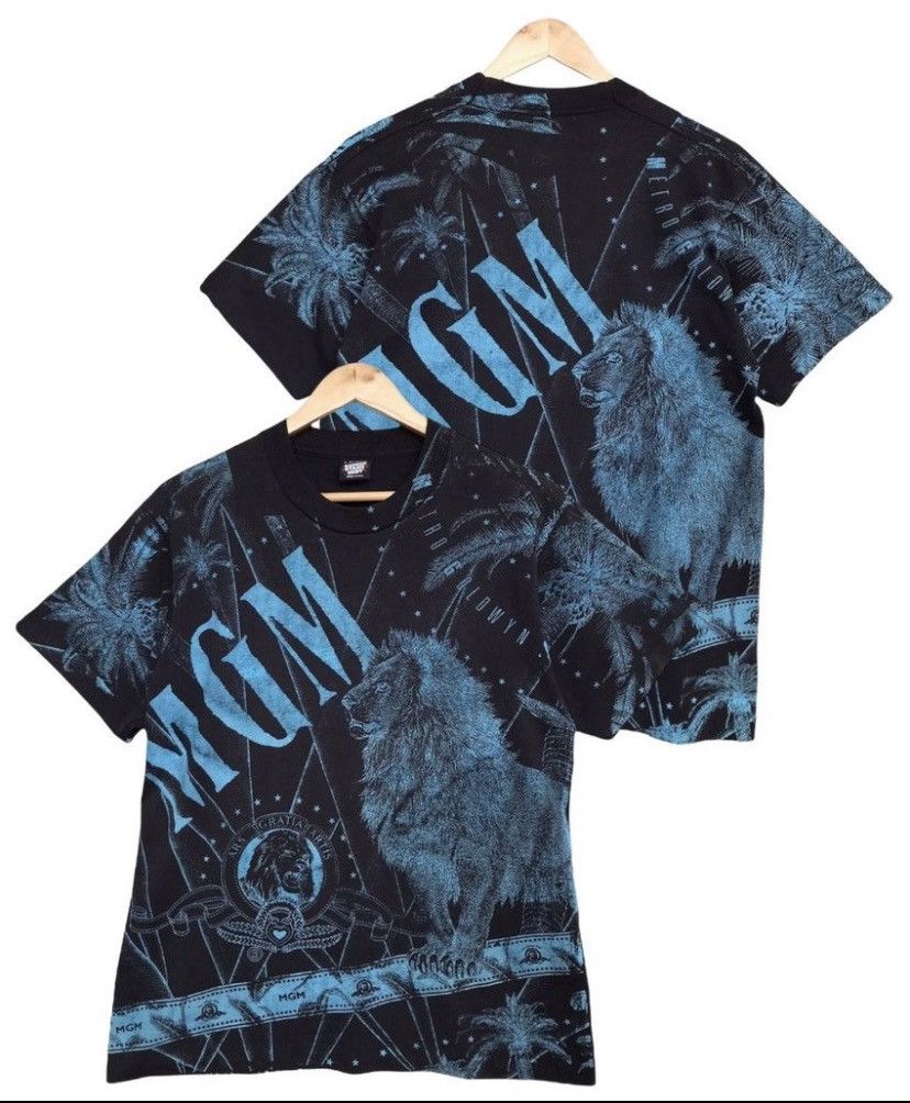 Vintage Vintage 90's MGM Allover Print Lion Single Stitch Tees Size US M / EU 48-50 / 2 - 1 Thumbnail