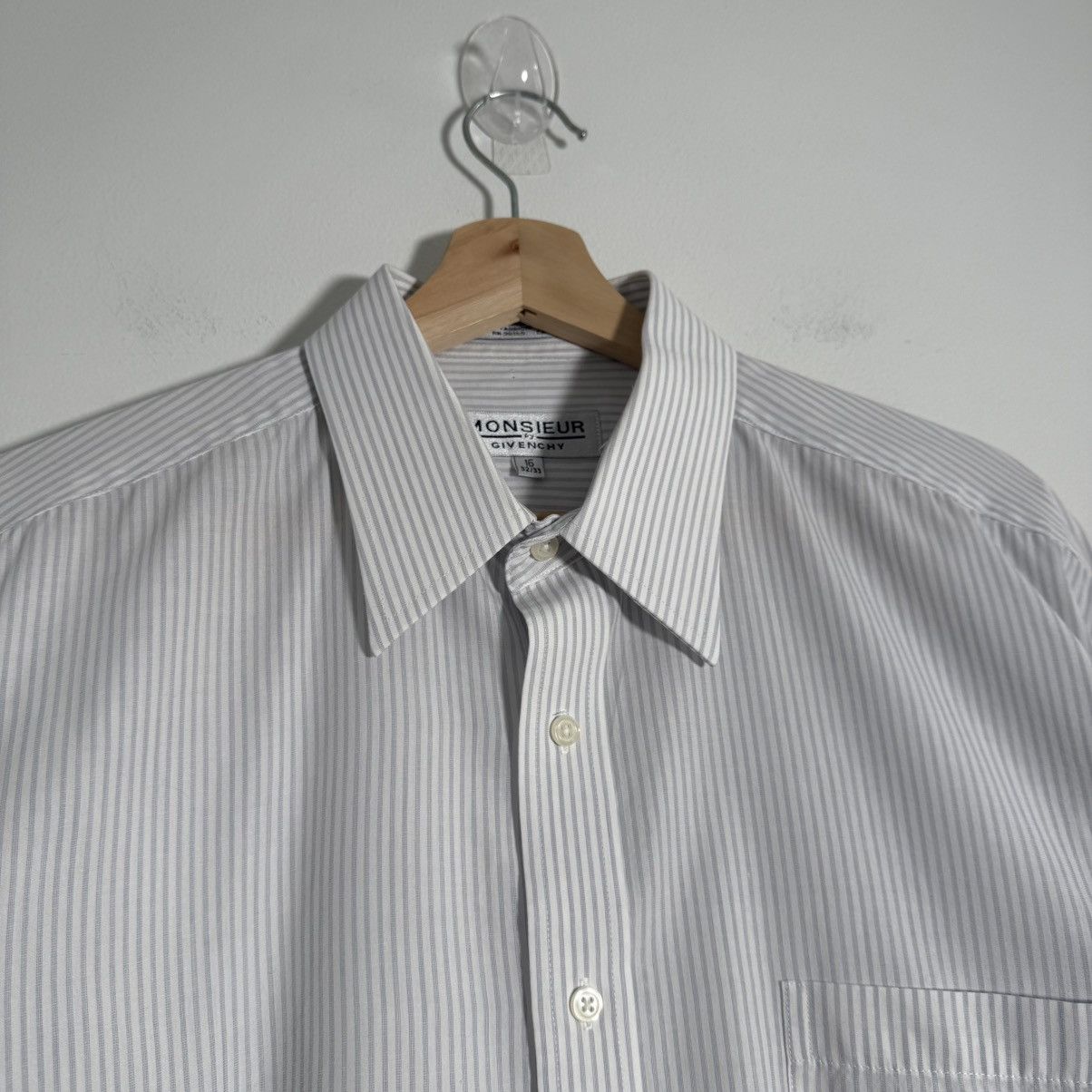 Givenchy Vintage Givenchy Pinstripe Button Up Dress Shirt Size 16 XL Size US XL / EU 56 / 4 - 4 Thumbnail