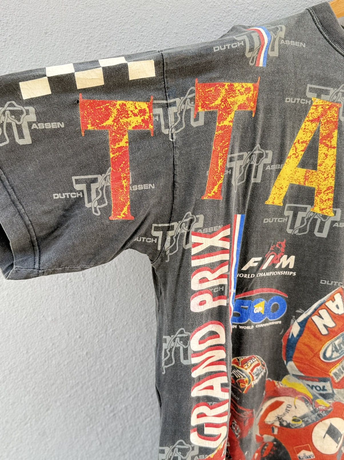 Marlboro Thrashed Vintage 90s Ovp TT Assen World Champion Rossi Arai Size US XL / EU 56 / 4 - 6 Thumbnail