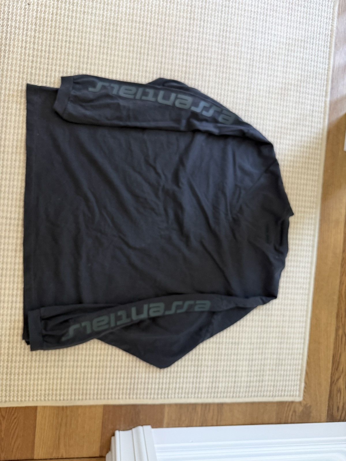 Essentials Essentials FOG long sleeve Size US L / EU 52-54 / 3 - 3 Thumbnail