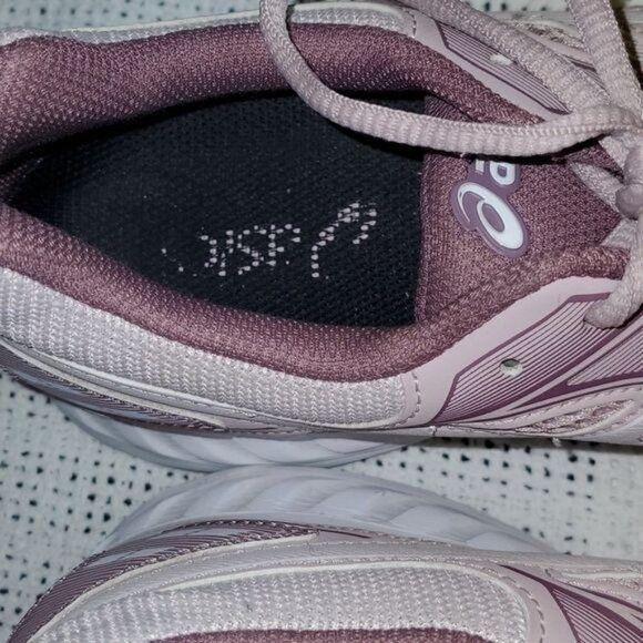 Asics Asics Lt. Pink Sz. 9.5 Athletic Shoes Size US 9.5 / IT 39.5 - 8 Thumbnail
