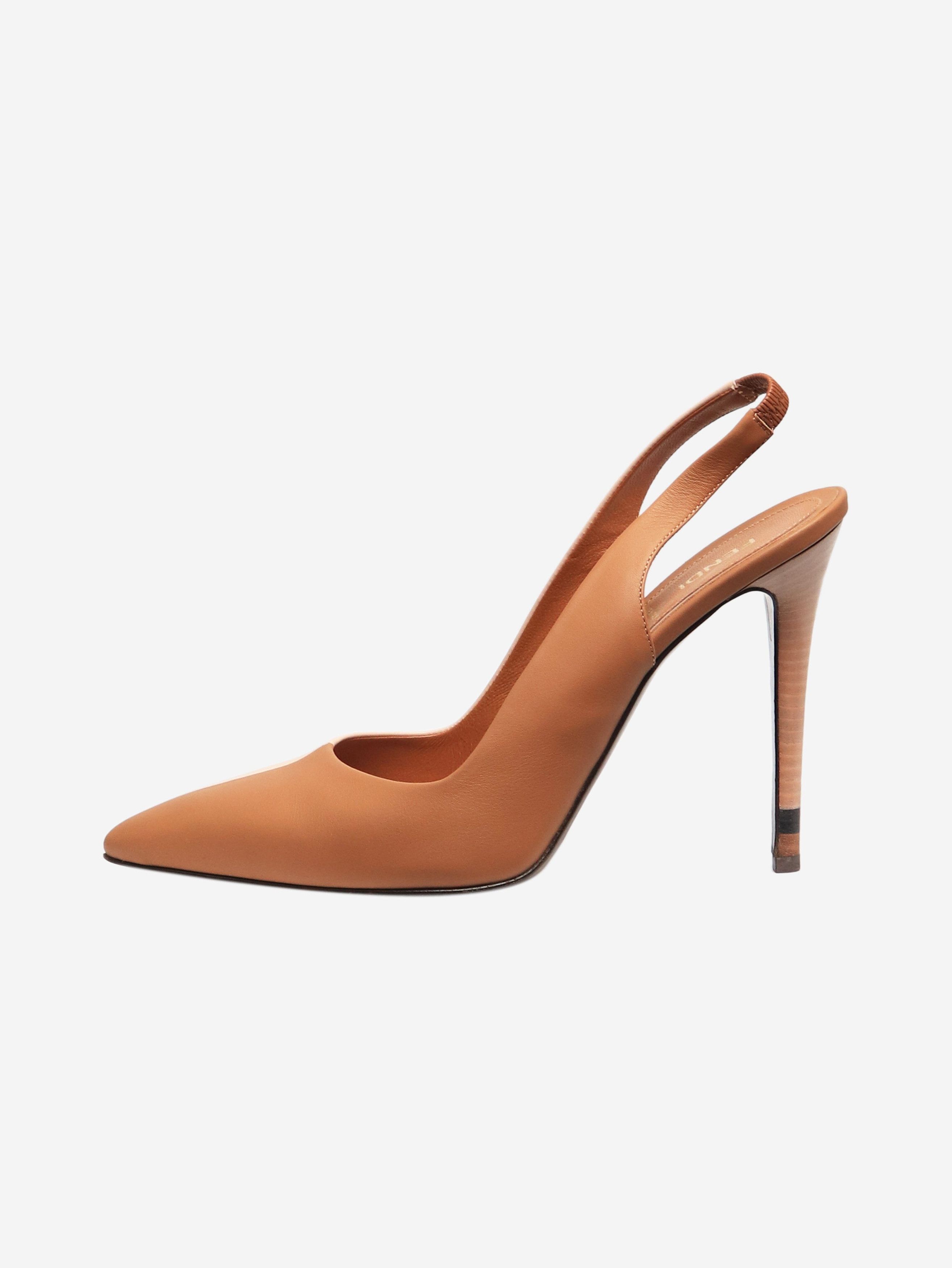 パンプス FENDI Two-Tone Leather Ffold Pumps Fendi Two-tone Leather Ffold Pumps | italist