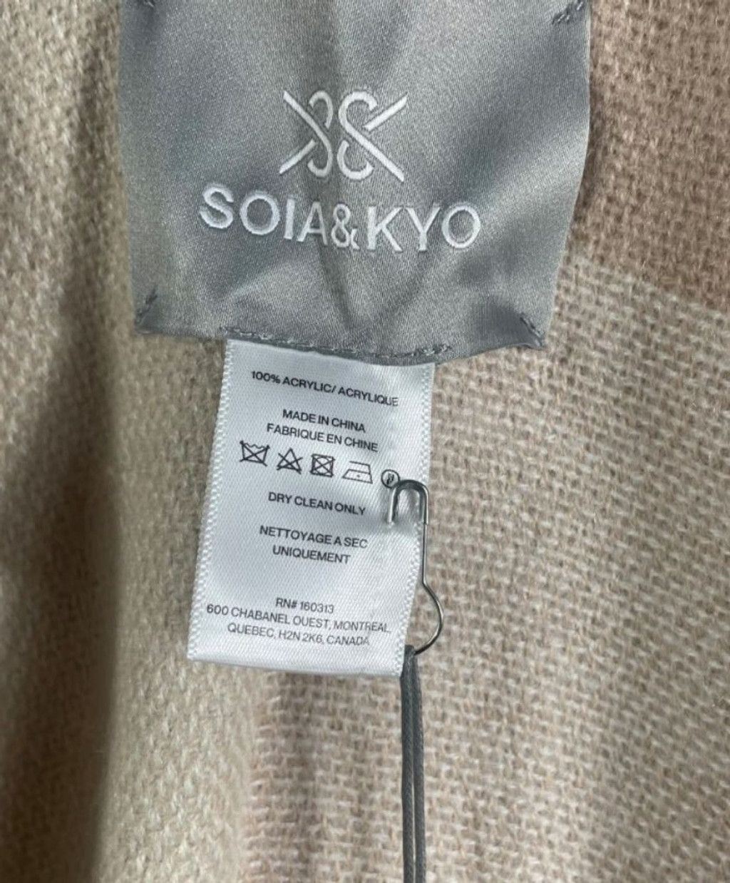 Soia & Kyo Soia & Kyo Neutral Colorblock Shawl Wrap NWT Size ONE SIZE - 2 Thumbnail