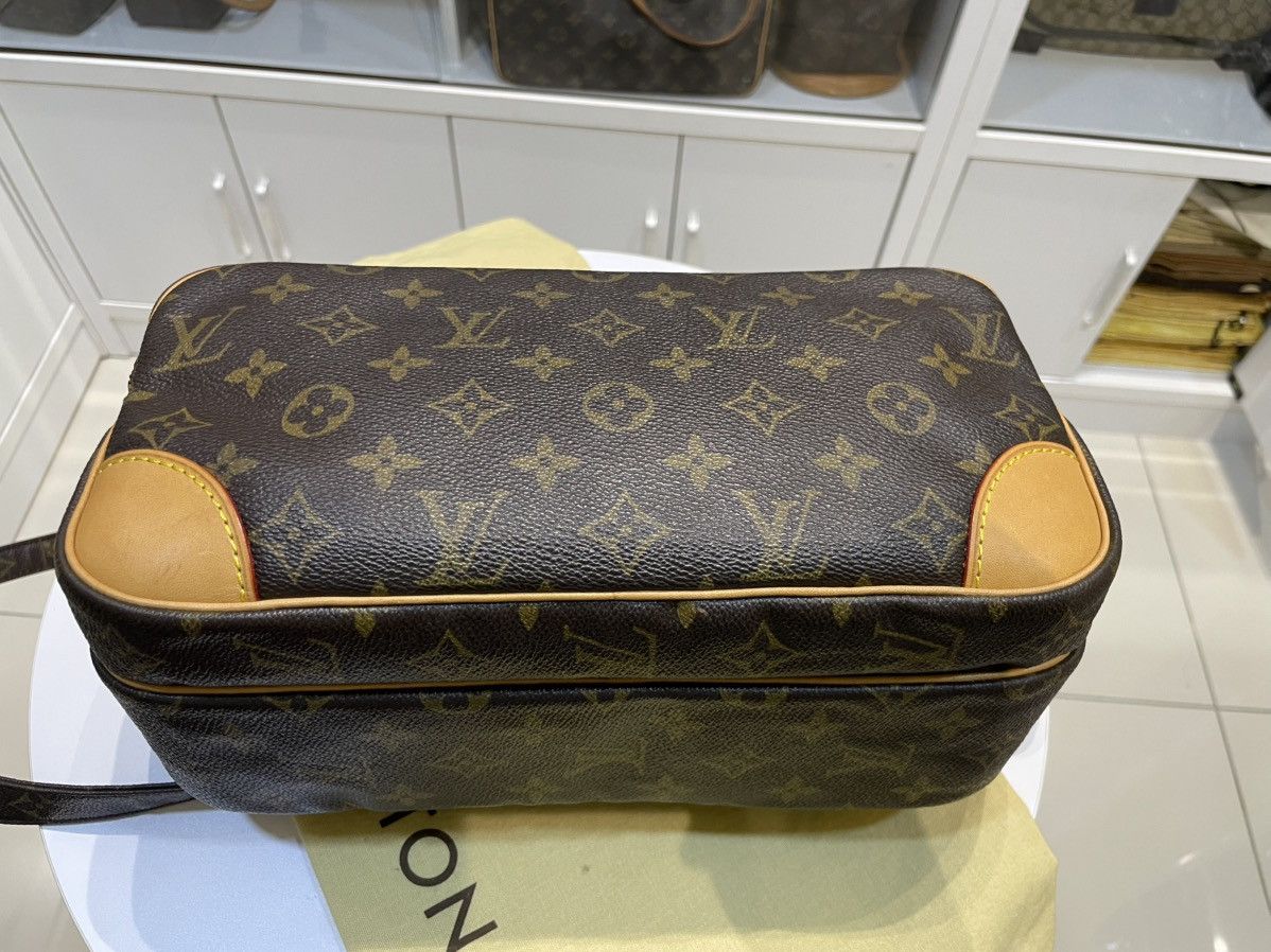 Louis Vuitton AUTHENTIC LOUIS VUITTON MONO NILE PM BAG Size ONE SIZE - 8 Thumbnail