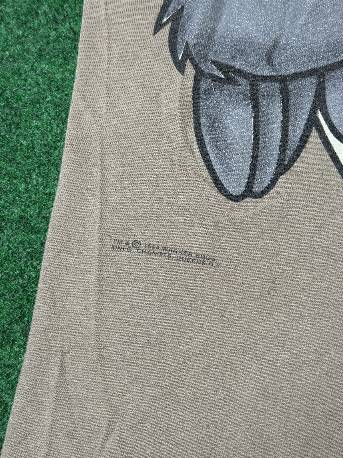 Changes × Vintage 90s Taz Wear Wu Wear Tasmanian Devil Looney Tunes T Shirt Size US L / EU 52-54 / 3 - 4 Thumbnail