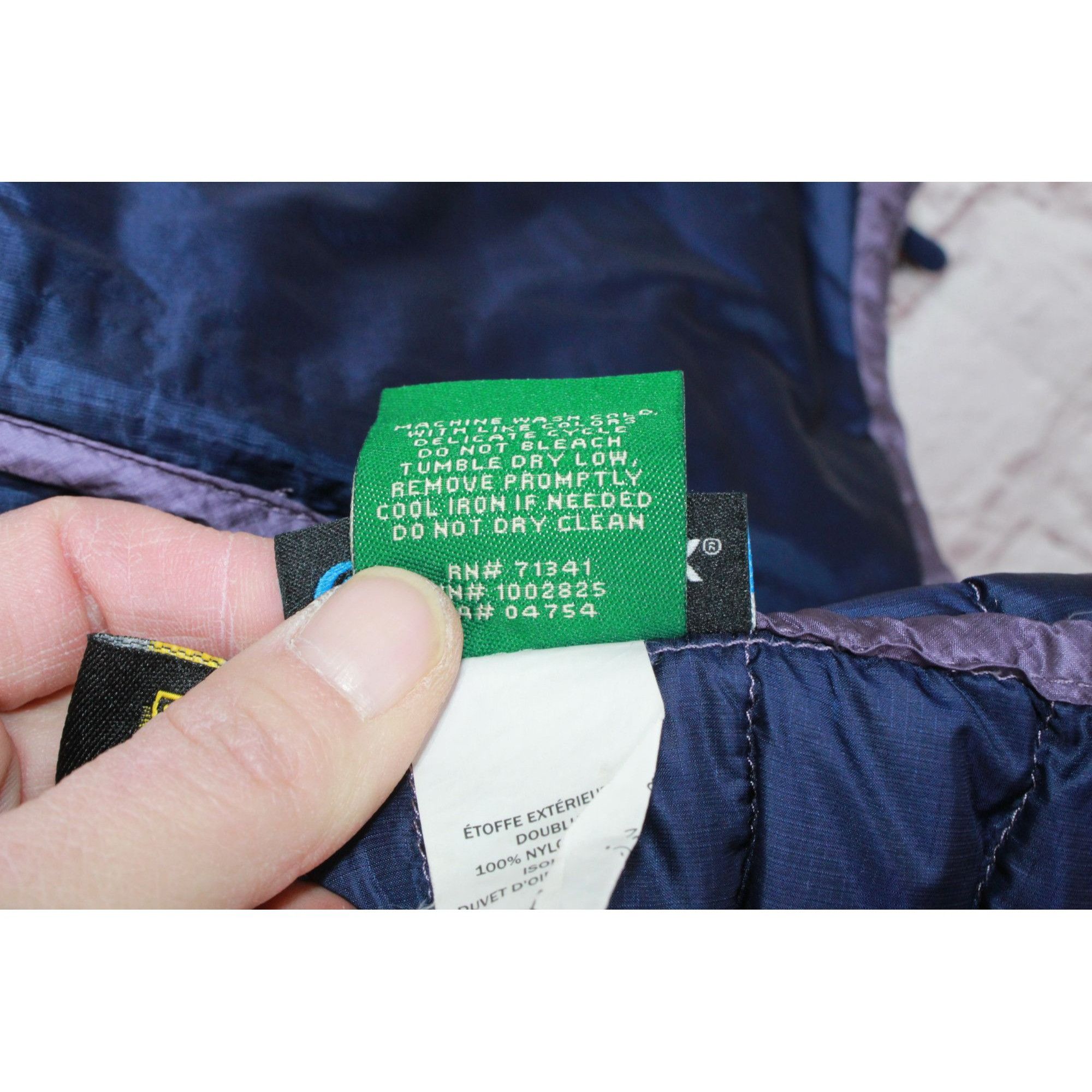 L.L. Bean LL Bean Women's Ultralight 850 Down Hooded Sweater Size S / US 4 / IT 40 - 9 Thumbnail