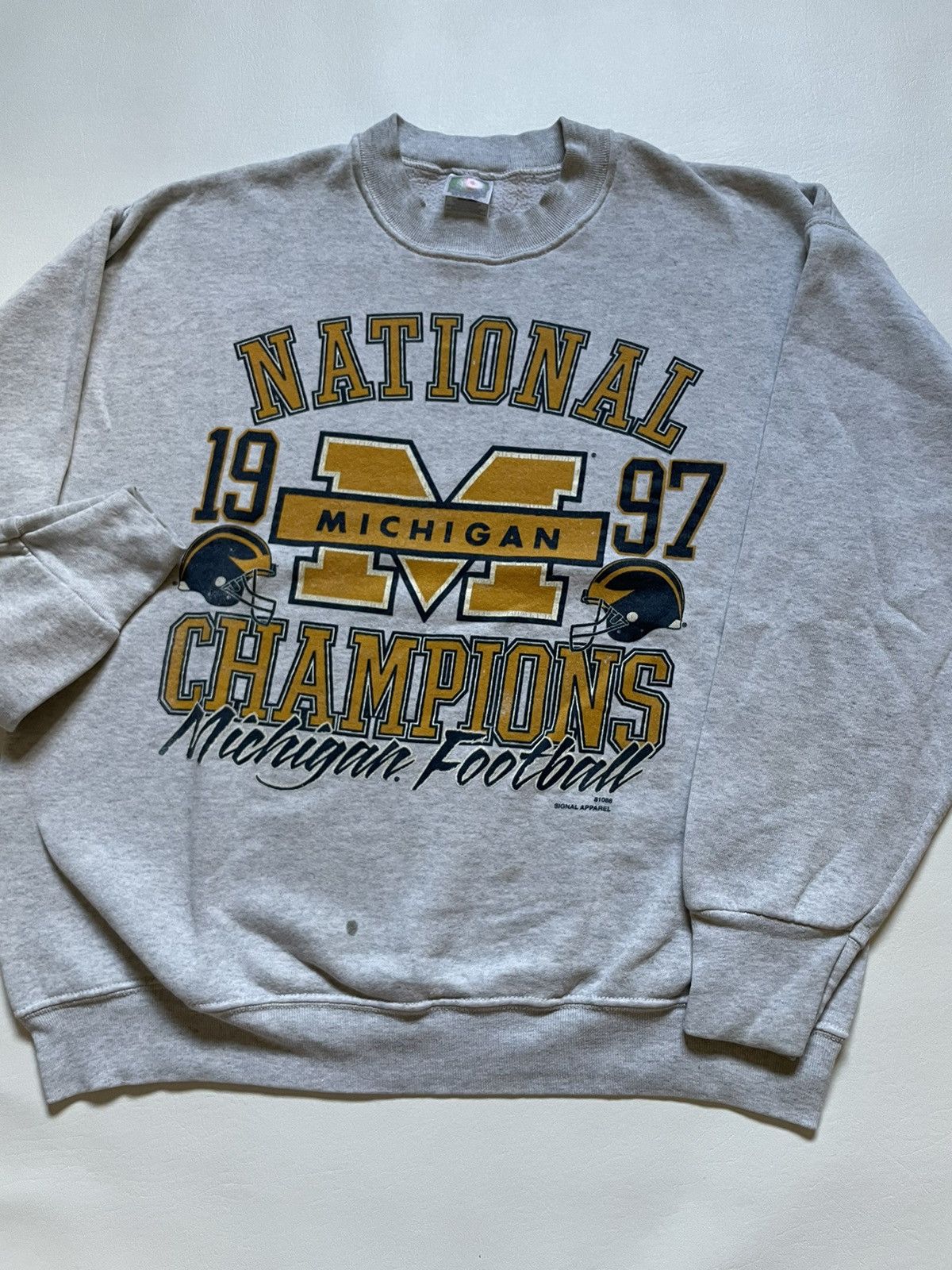 Vintage Vintage Michigan university sweatshirt Size US XL / EU 56 / 4 - 1 Thumbnail