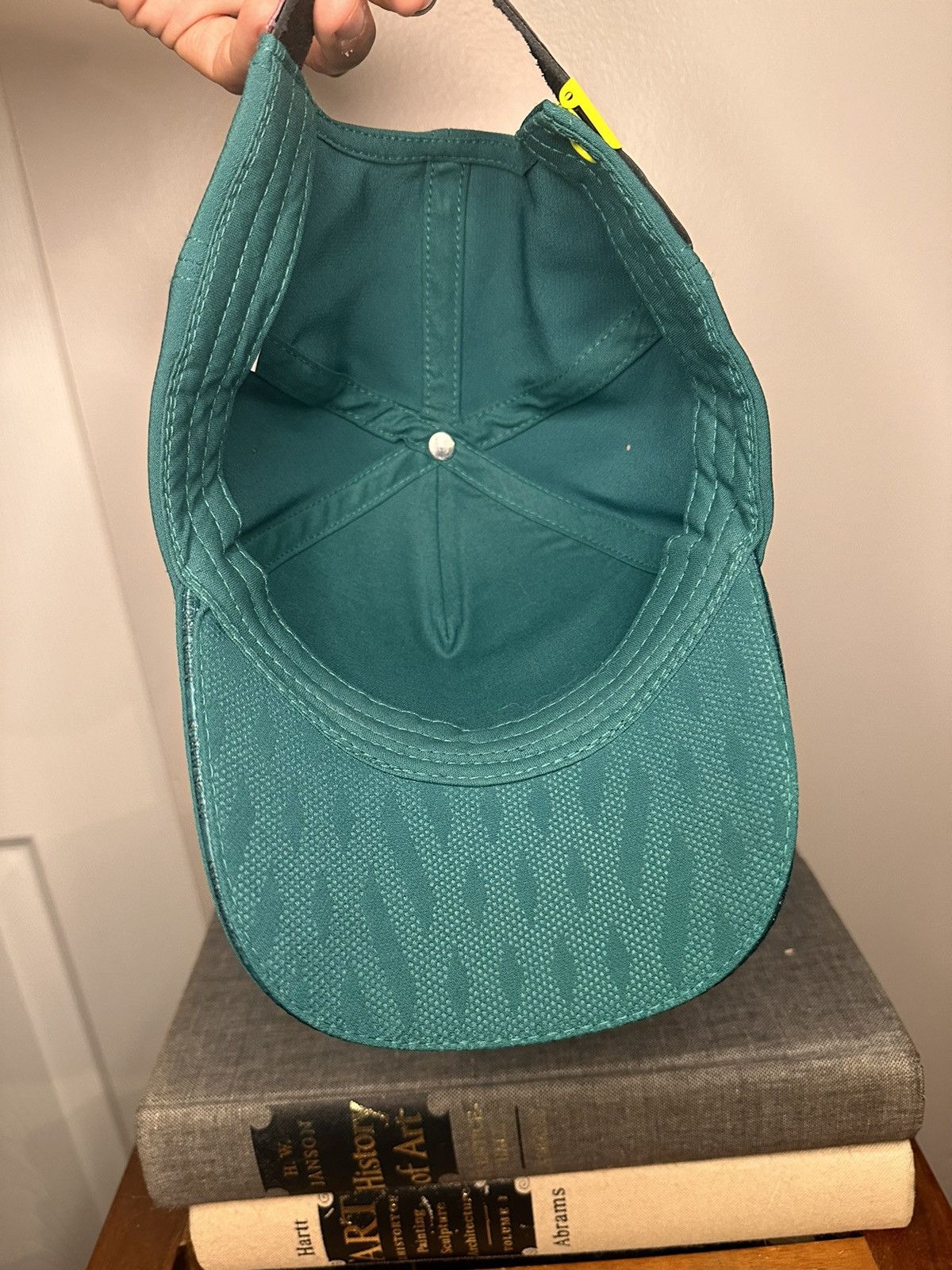 Other Aston Martin Cognizant Car Team Hat Size ONE SIZE - 9 Thumbnail