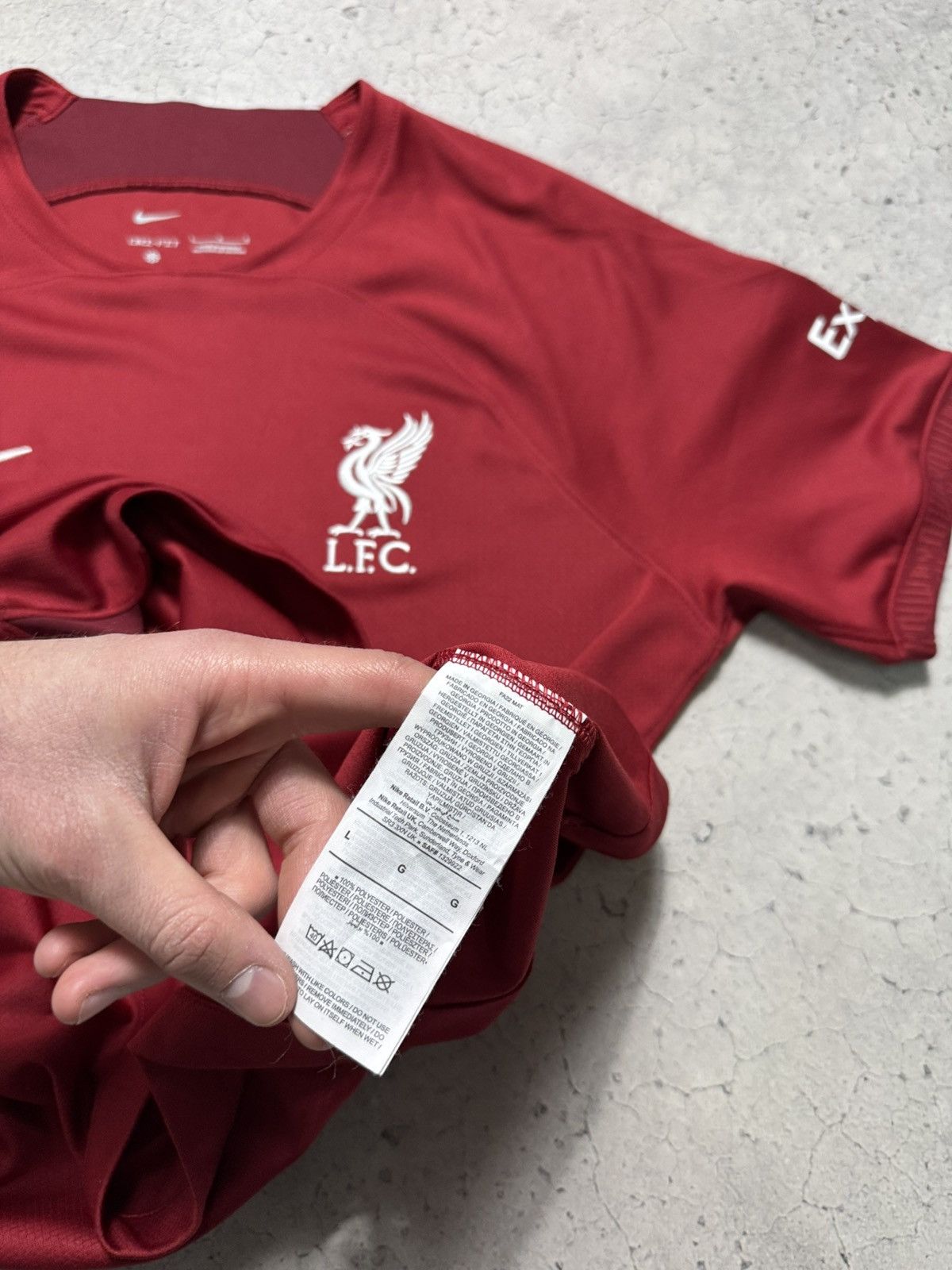 Nike Nike FC Liverpool Mohamed Salah #11 2022/2023 Soccer Jersey Size US L / EU 52-54 / 3 - 10 Thumbnail