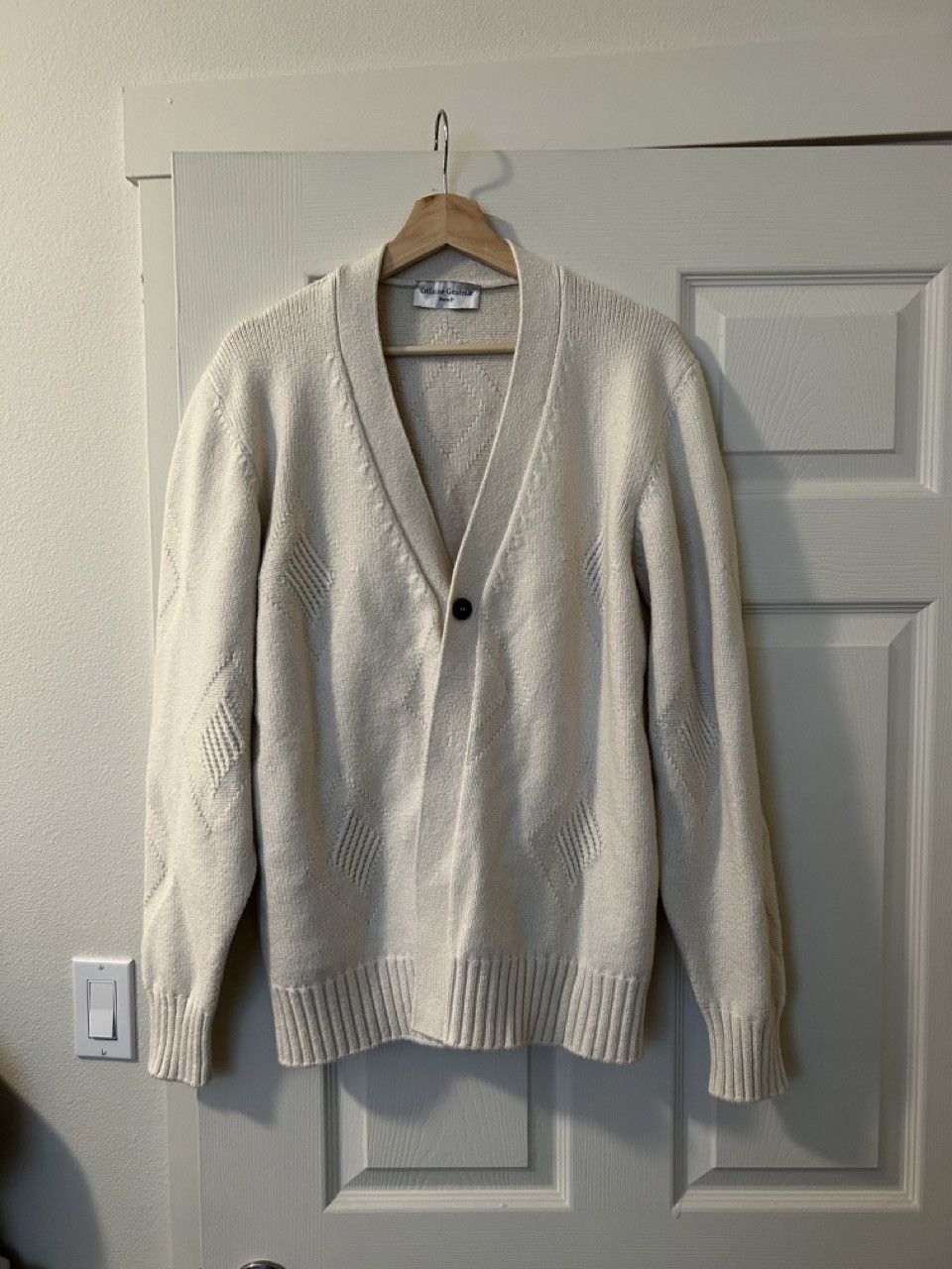 image of Officine Generale Miles Argyle-Jacquard Cardigan in Off White, Men's (Size Large)