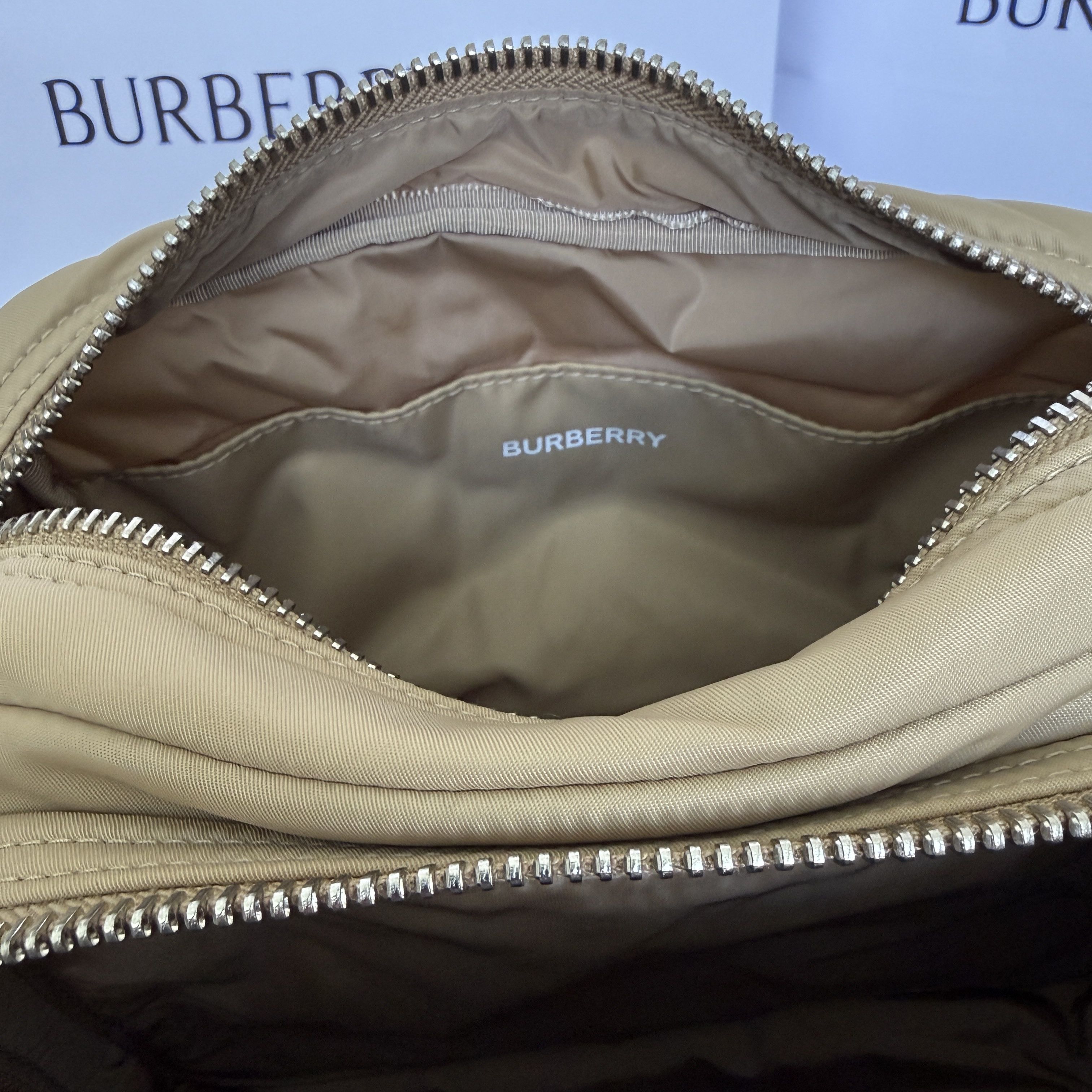 Burberry Burberry Warner Nylon Crossbody Bag 81044931 Camera Bag New Size ONE SIZE - 18 Thumbnail