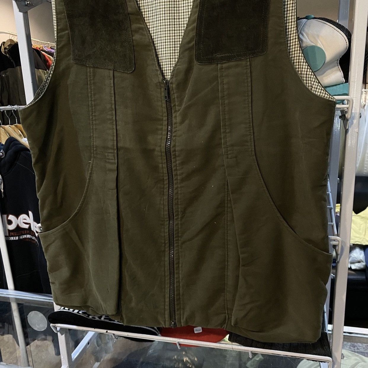 Barbour Vintage Barbour Olive Moleskin Hunting Shooting Vest Gilet Size US L / EU 52-54 / 3 - 4 Thumbnail