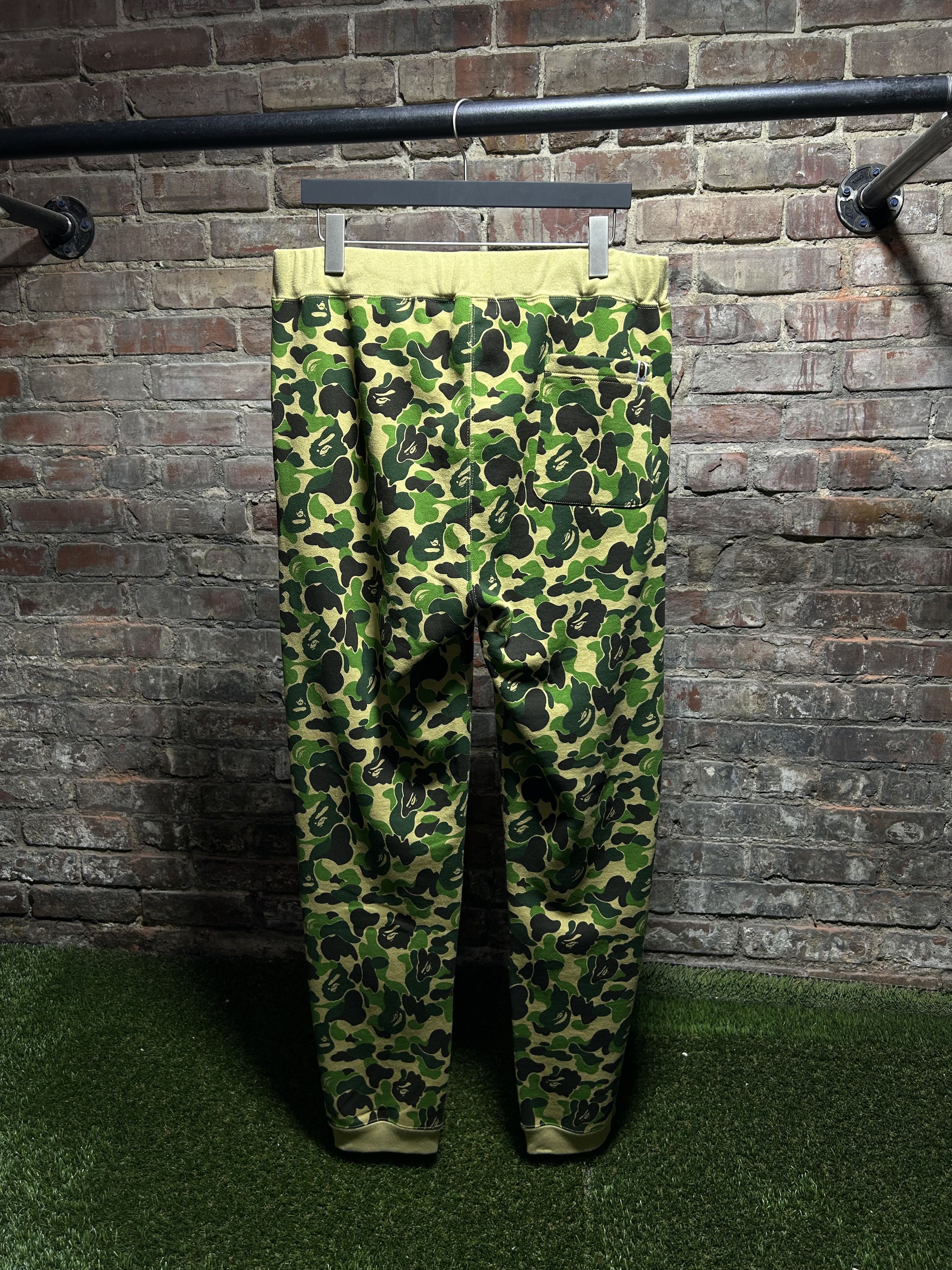 Bape BAPE ABC Camo Crystal Apehead Sweats Size US 38 / EU 54 - 3 Thumbnail