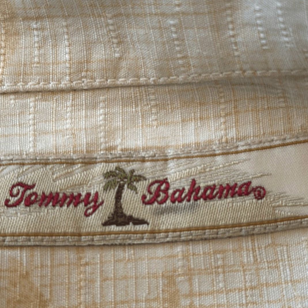 Tommy Bahama Tommy Bahama Shirt Mens Silk Short Sleeve Button Up L Cream Creator? (Note: Cannot add new info) Size US L / EU 52-54 / 3 - 7 Thumbnail
