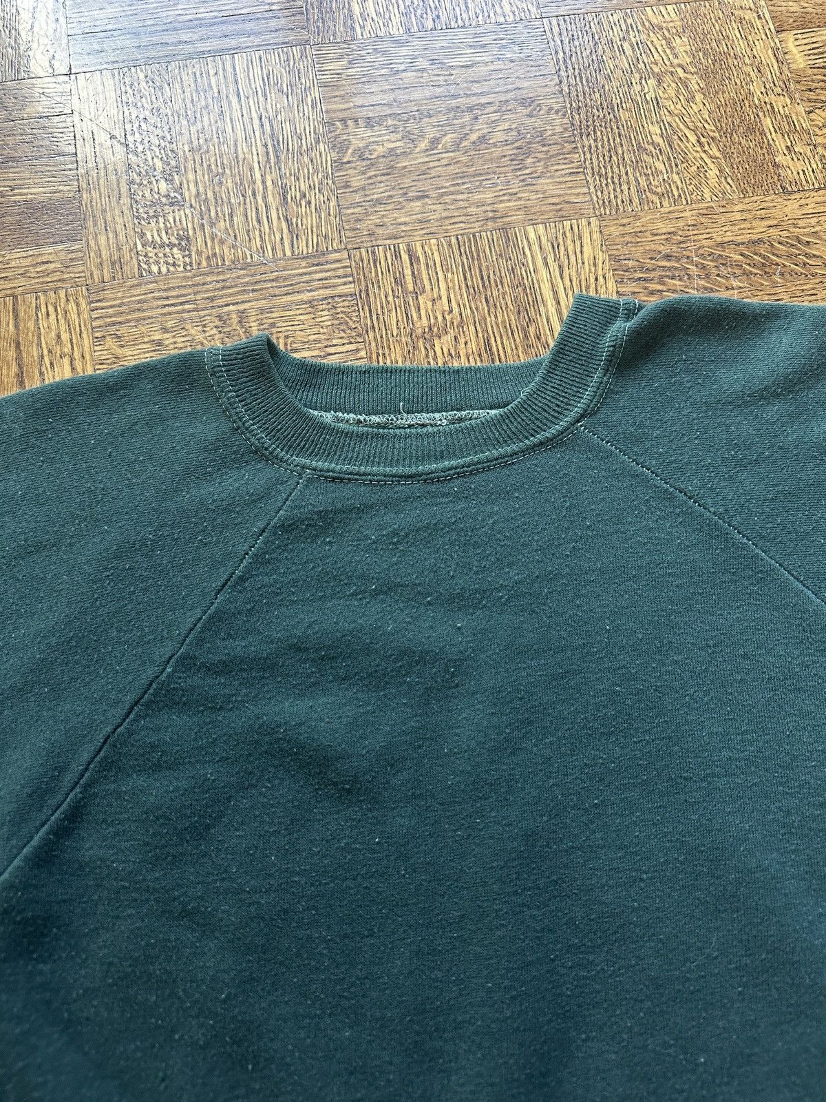 Vintage Vintage Blank Raglan Cut Crewneck Sweatshirt Size US M / EU 48-50 / 2 - 2 Thumbnail