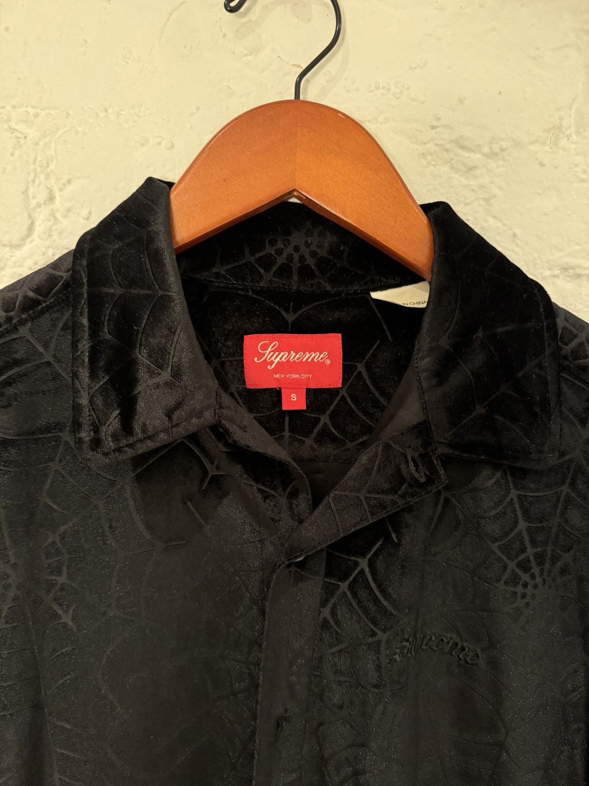 Supreme Supreme velour spider web shirt FW2022 Size US S / EU 44-46 / 1 - 2 Thumbnail