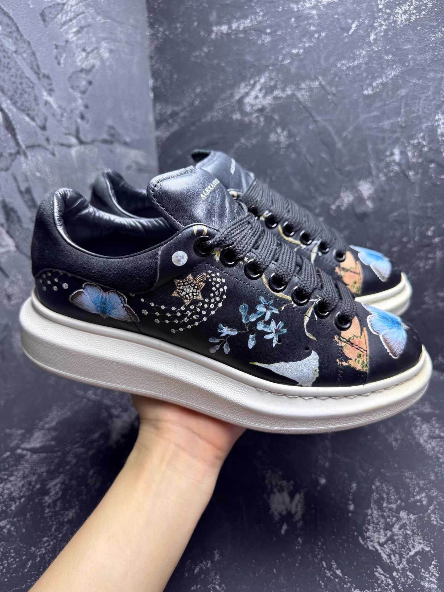 Alexander McQueen Alexander McQueen BlackLimitedEdition Platform Sneakers Q10 Size US 8 / IT 38 - 7 Thumbnail