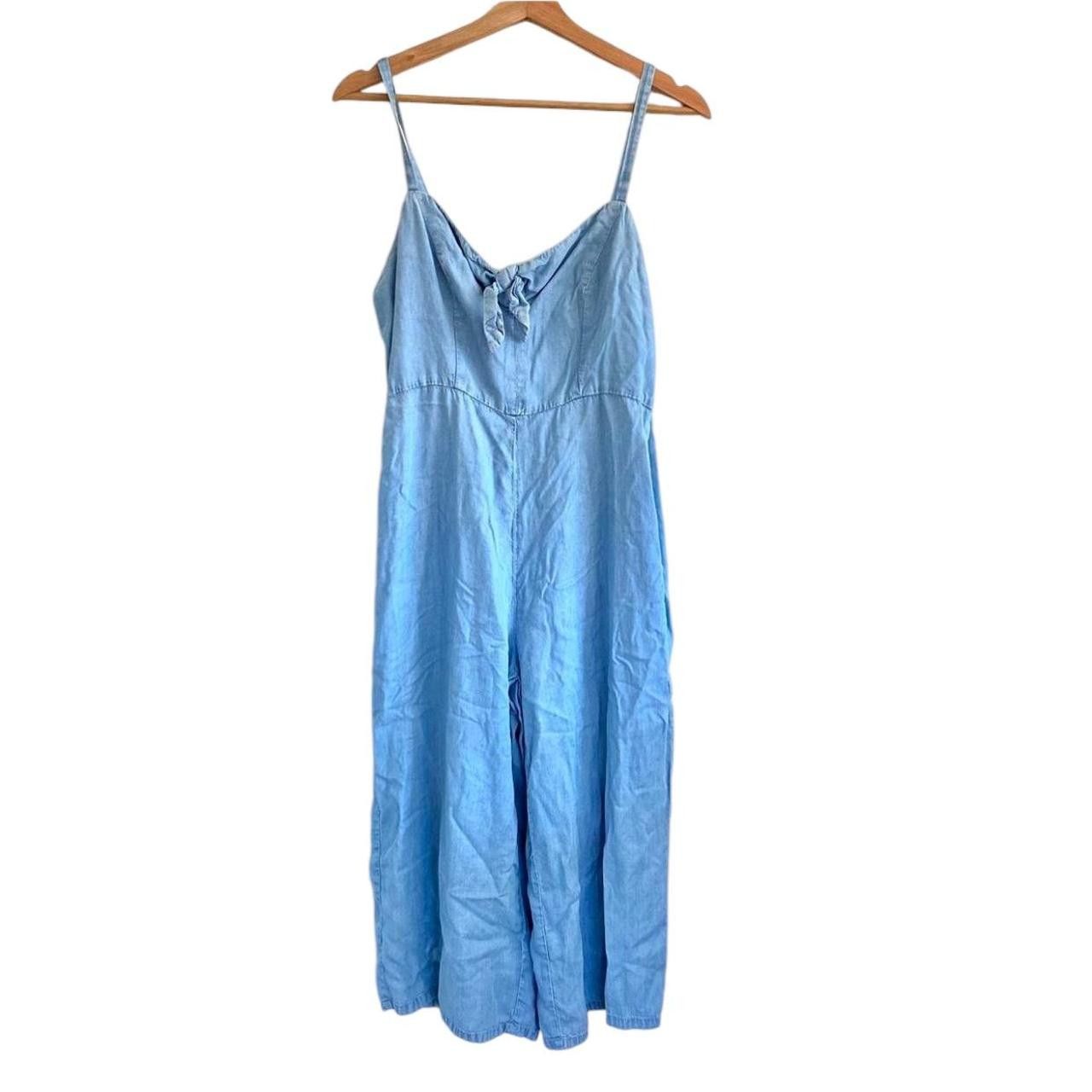 Old Navy OLD NAVY DENIM VINTAGE ROMPER SIZE MEDIUM PETITE Size 28" / US 6 / IT 42 - 1 Thumbnail