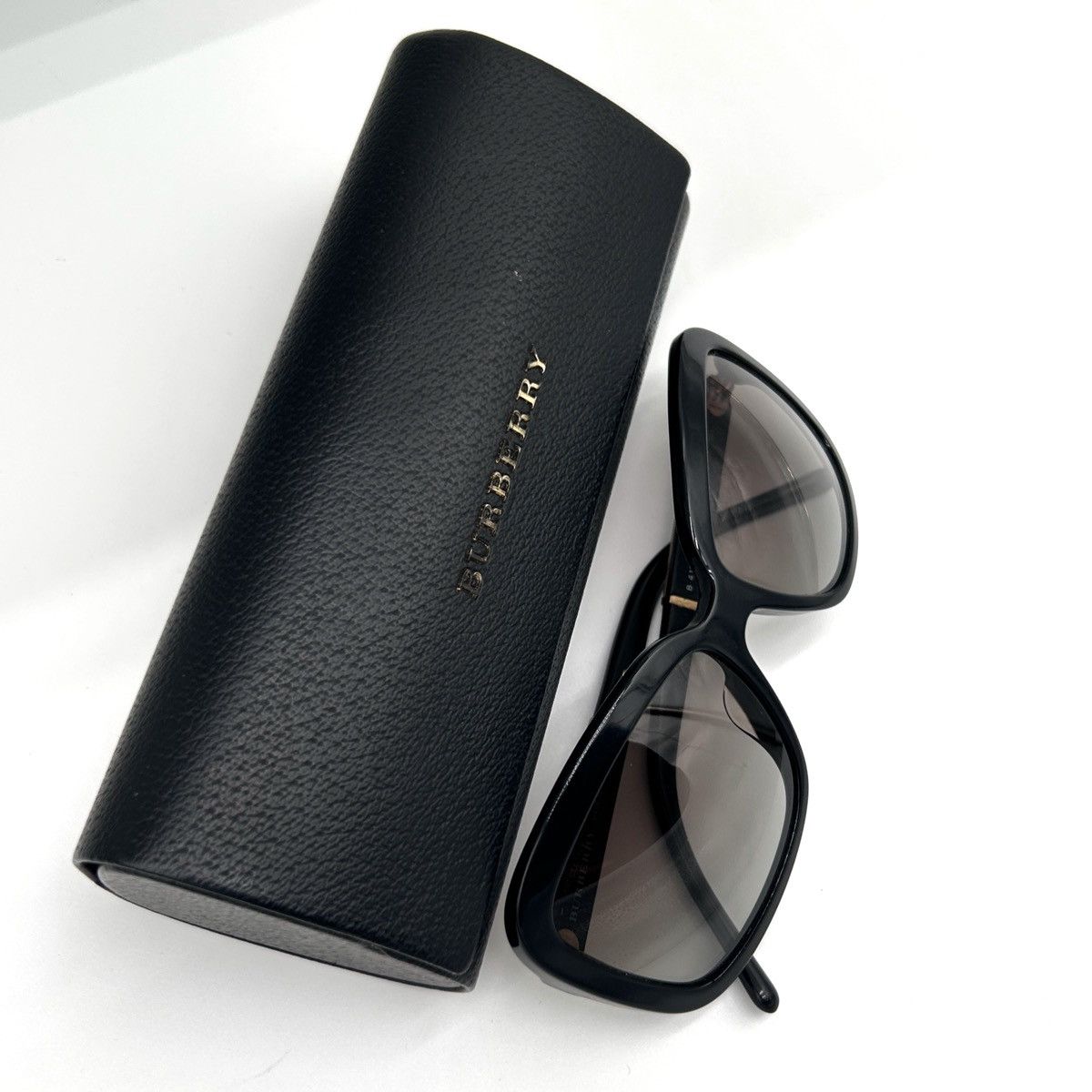 Burberry Vintage Burberry Sunglasses Size ONE SIZE - 12 Thumbnail