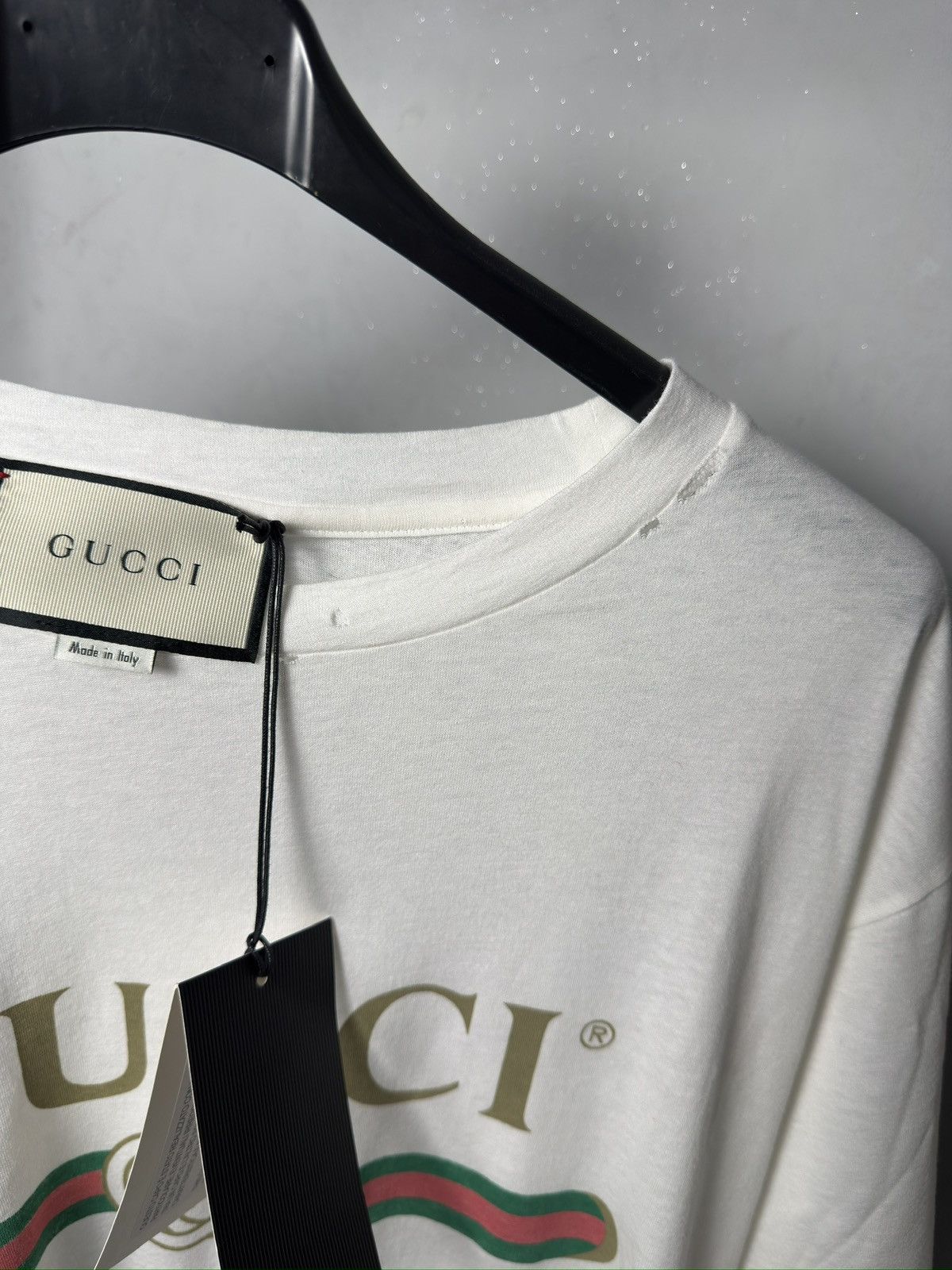 Gucci Gucci T-Shirt Distressed Gucci Logo M Size US M / EU 48-50 / 2 - 7 Thumbnail