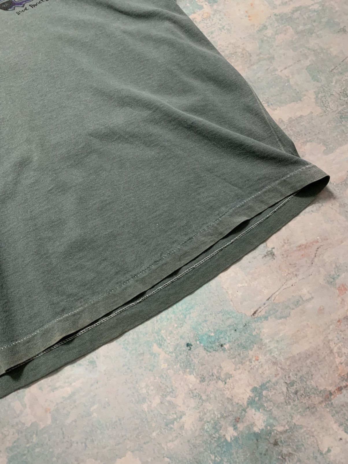 Vintage Blue Planet 90s T-Shirt Screen Stars Oversized Fade Tee Size US XXL / EU 58 / 5 - 11 Thumbnail