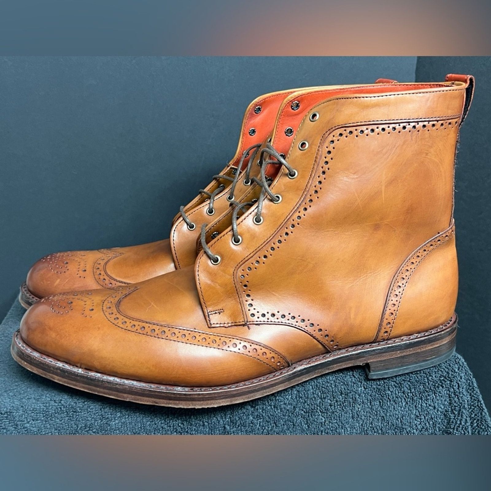 Allen Edmonds Allen Edmonds Dalton Wingtip Boots Men Tan BARELY WORN Size US 15 / EU 48 - 2 Thumbnail