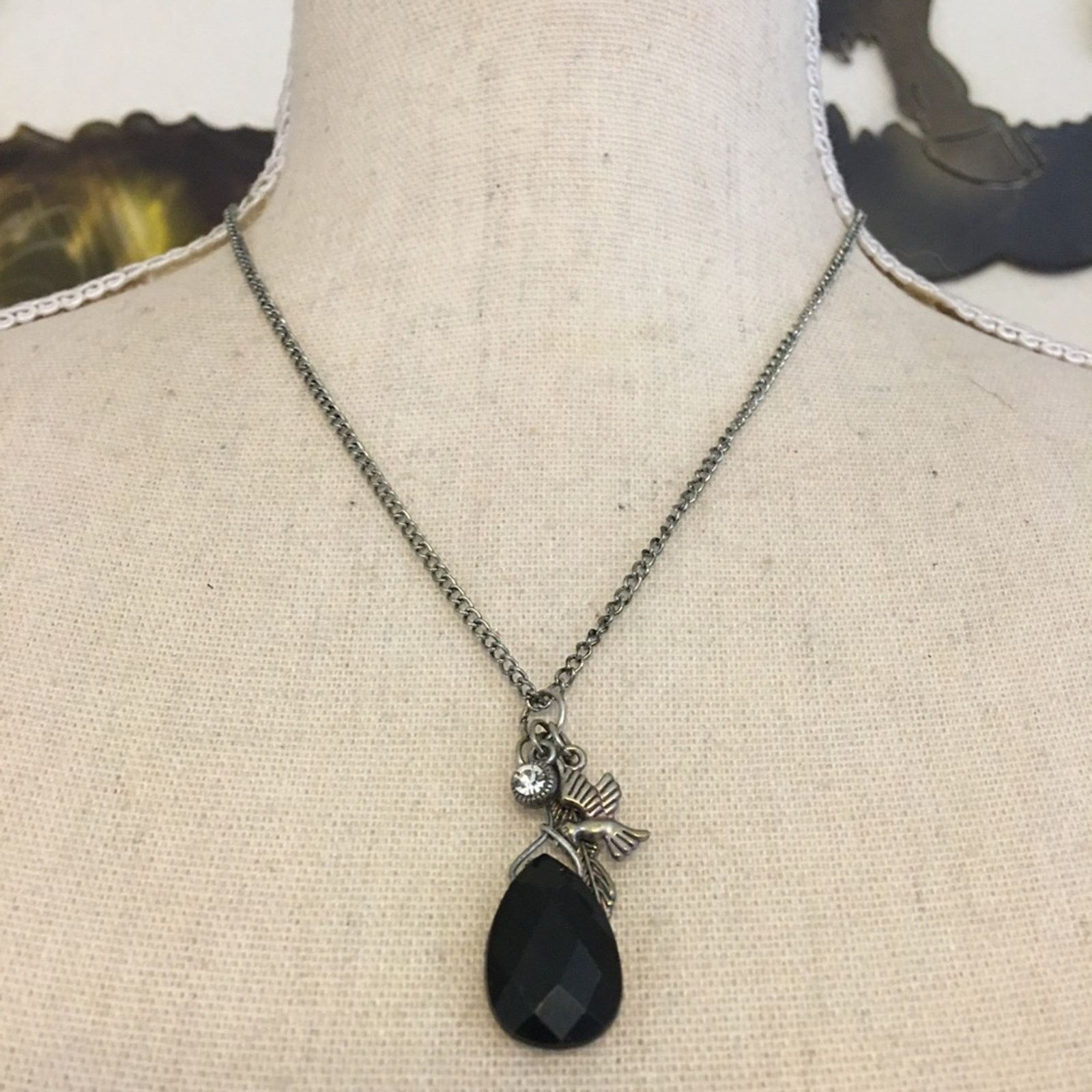 Jewelry Black chandelier crystal with charms necklace Size ONE SIZE - 1 Thumbnail