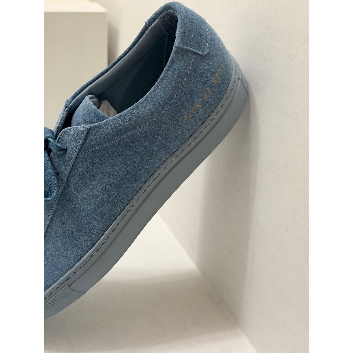 Common Projects COMMON PROJECTS ORIGINAL ACHILLES IN SUEDE BABY BLUE Size US 9 / EU 42 - 9 Thumbnail